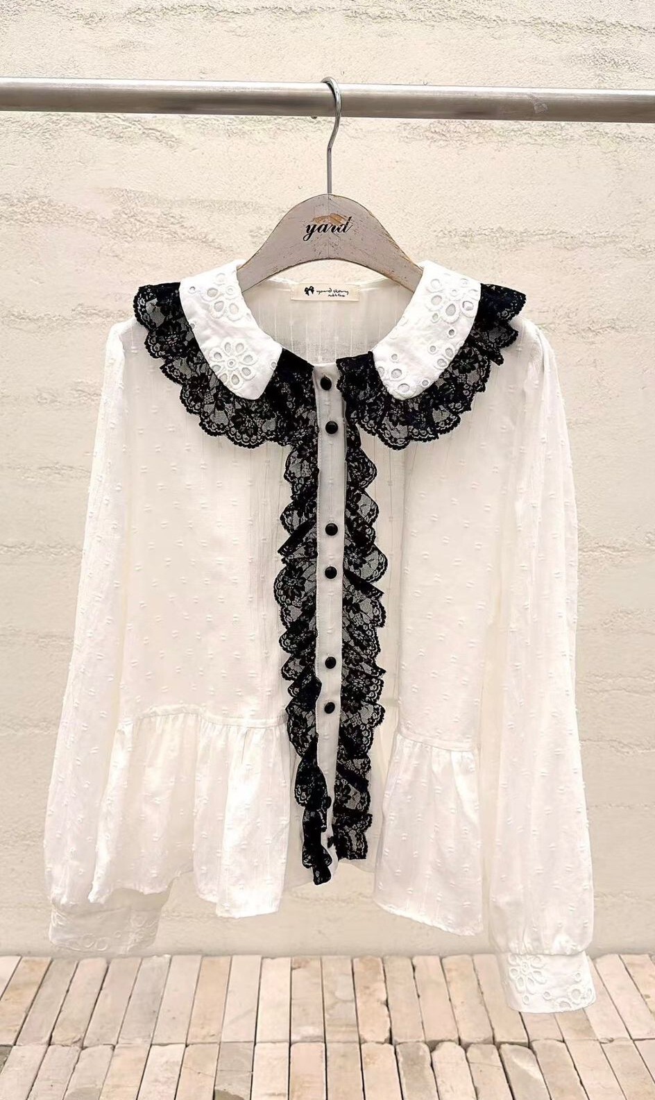 Y28 胸41 長21 $369 (一口價)