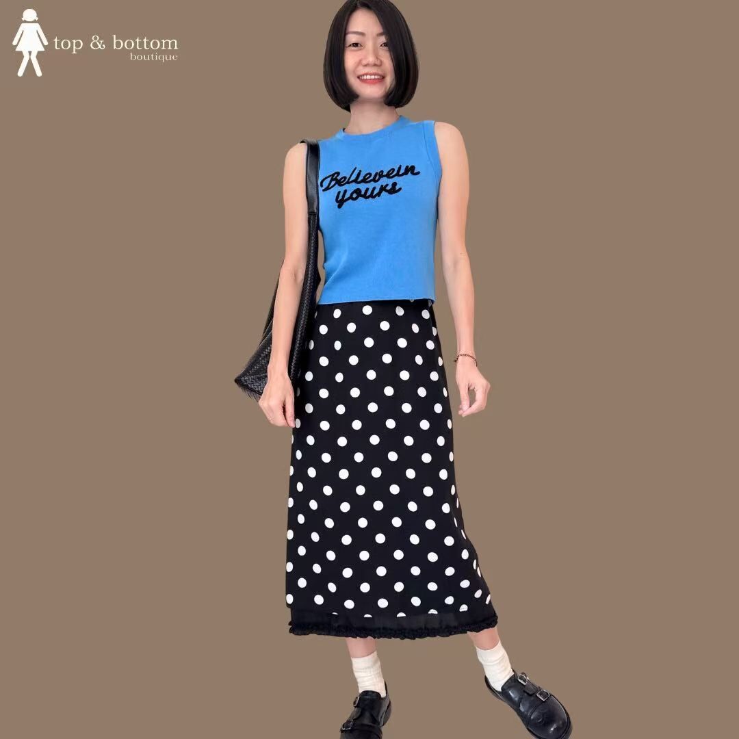 SLEEVELESS WORDING KNIT TOP