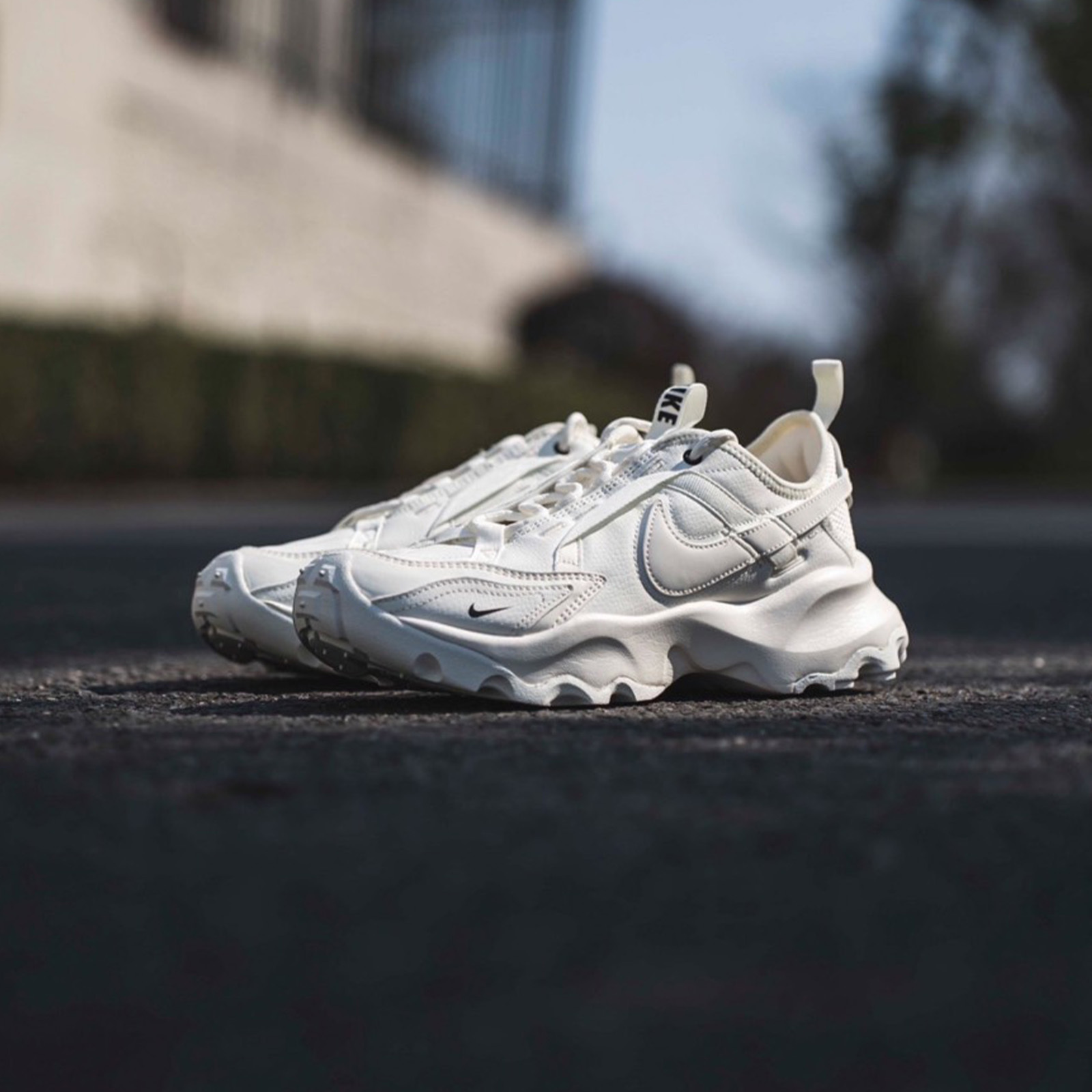 Nike TC 7900 奶白 米白 皮革 刺繡 小白鞋 老爹鞋 厚底 增高 女款 復古休閒鞋 DD9682-100