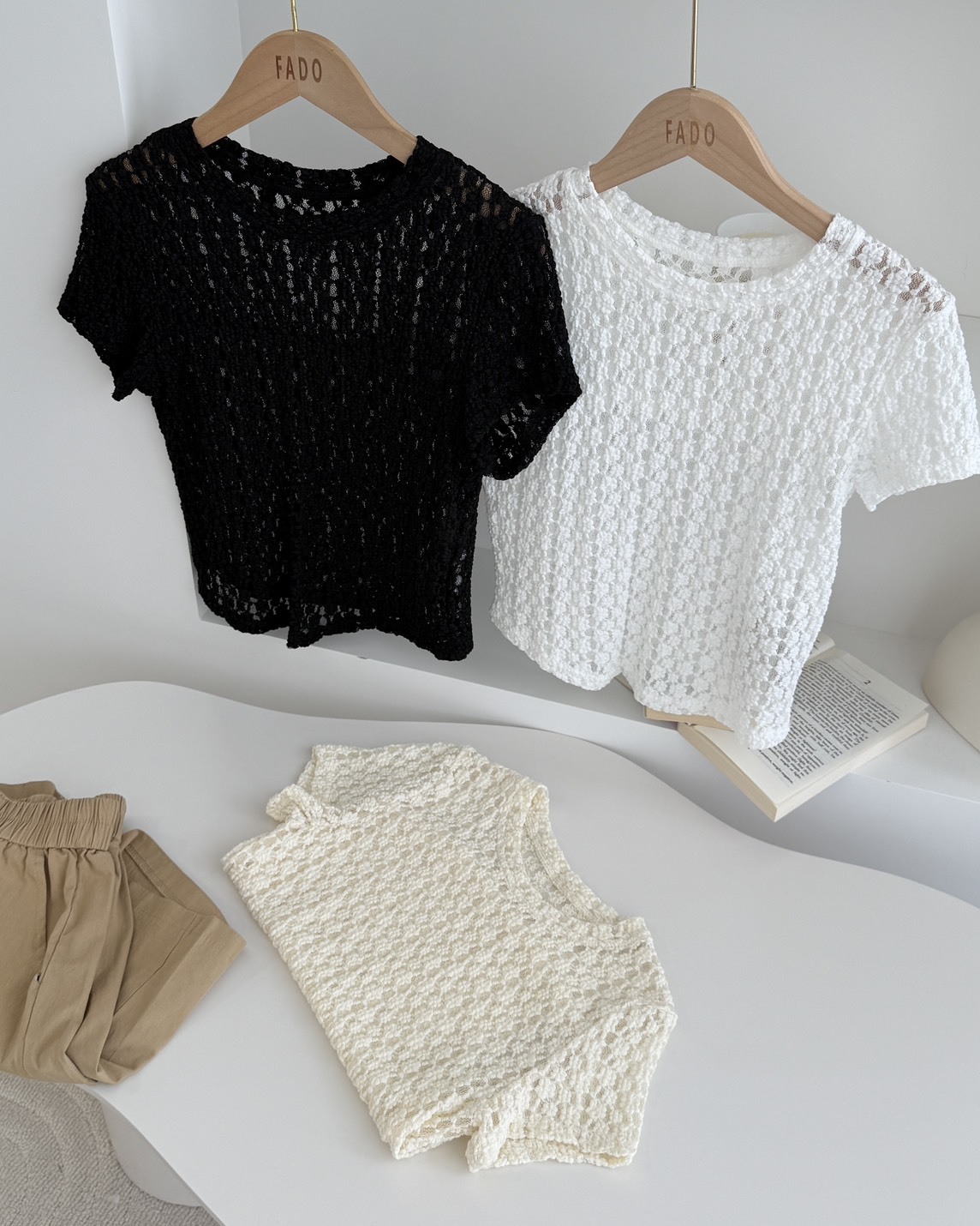 法朵Fado shop｜立體蕾絲小花透膚短T 0315008 三色