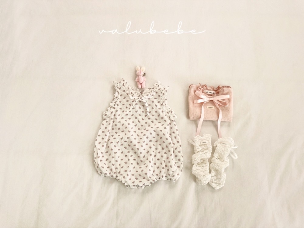 Valubebe 花紋褶邊包屁衣 / 2色