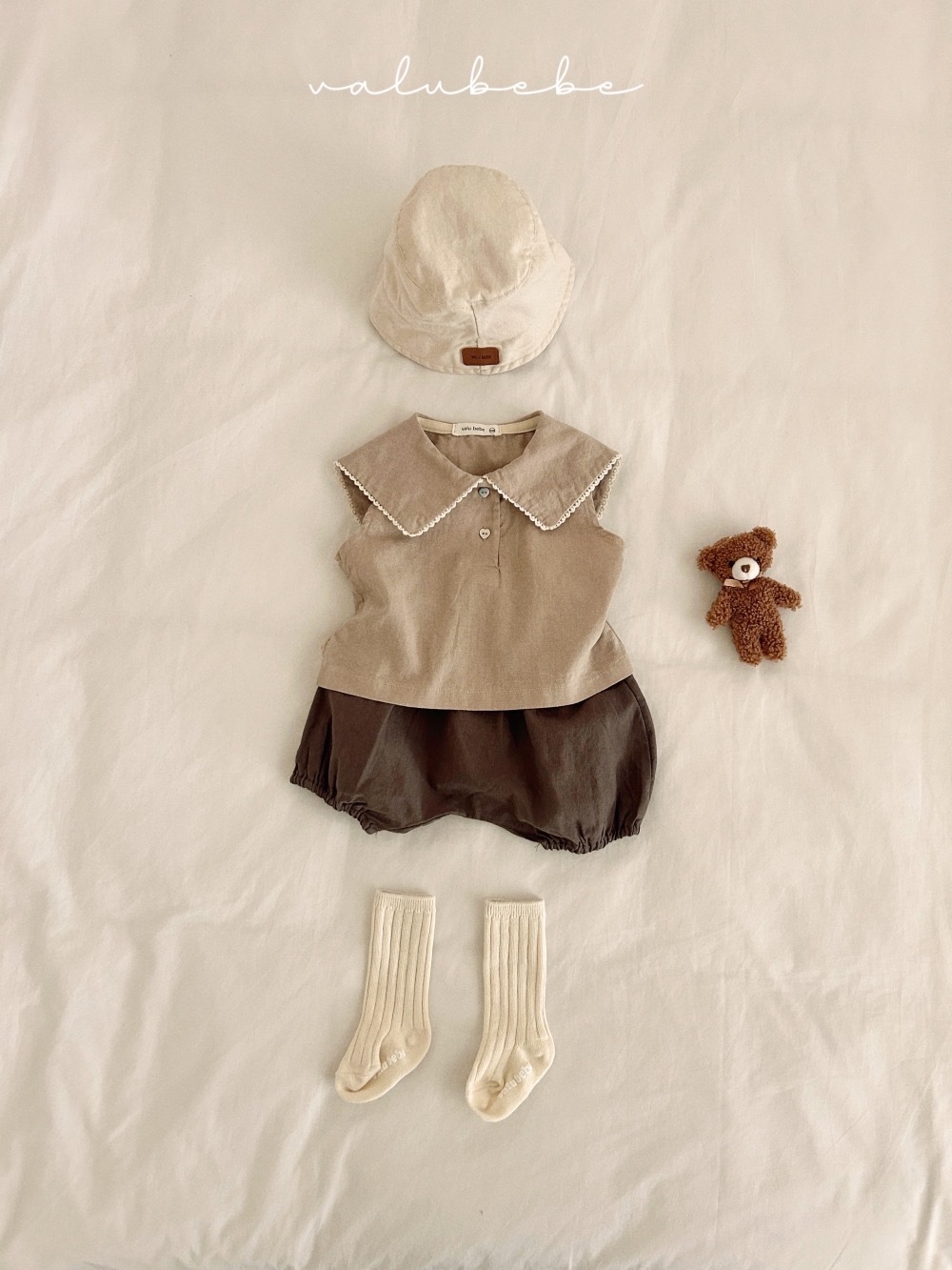 Valubebe 愛心釦大領襯衫背心 / 2色