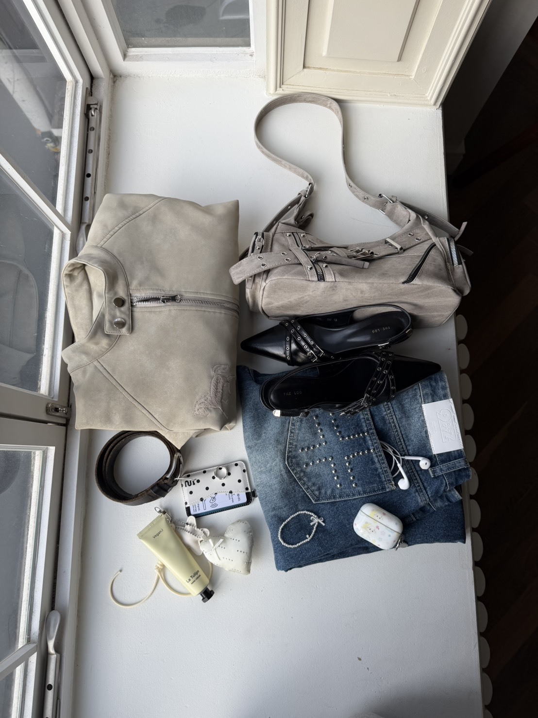 A49 vip皮帶設計尖頭鞋