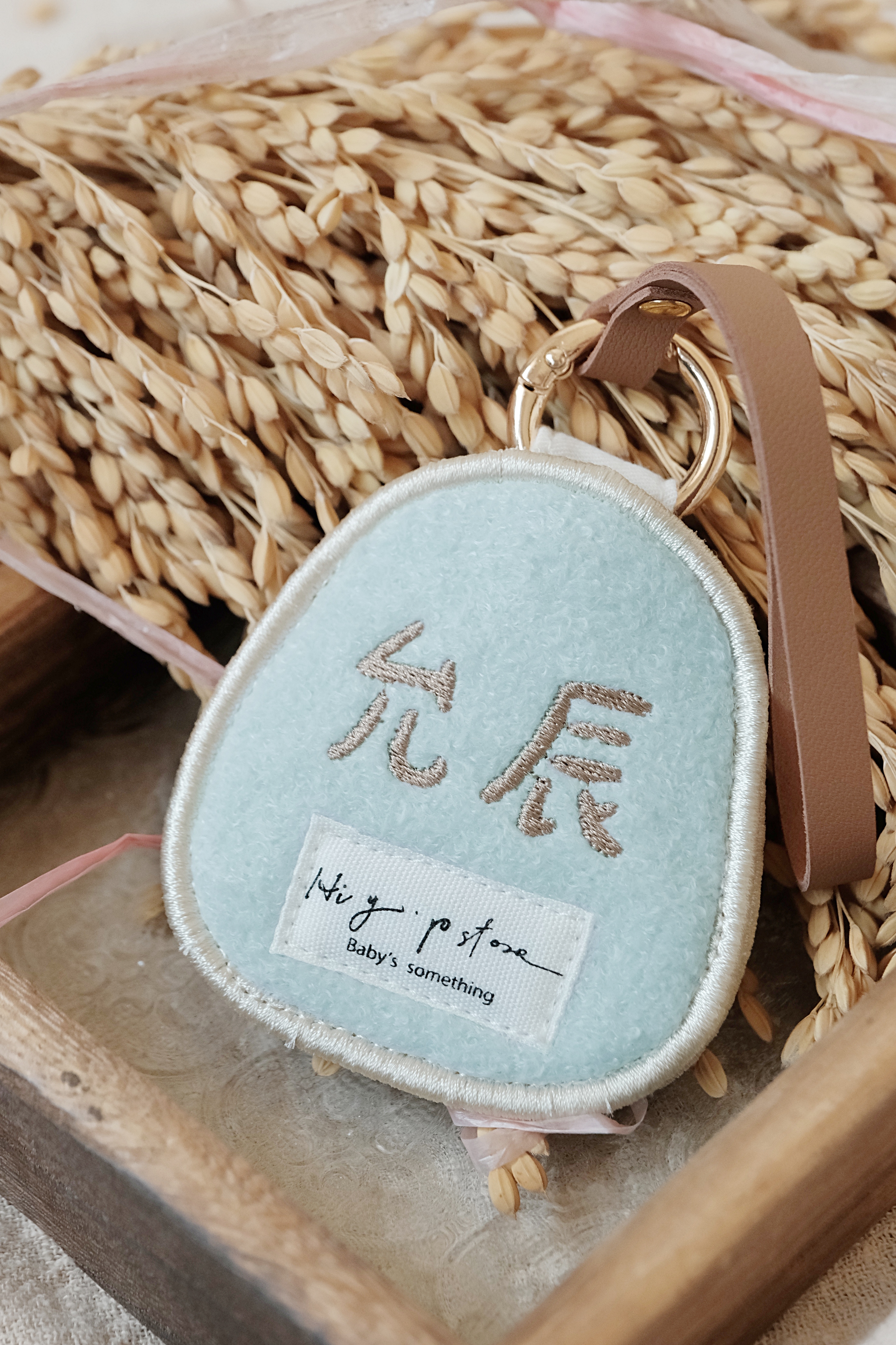 Hi Y.P store-刺繡萬用皮飾-獨家設計-達摩 ( 藍 )