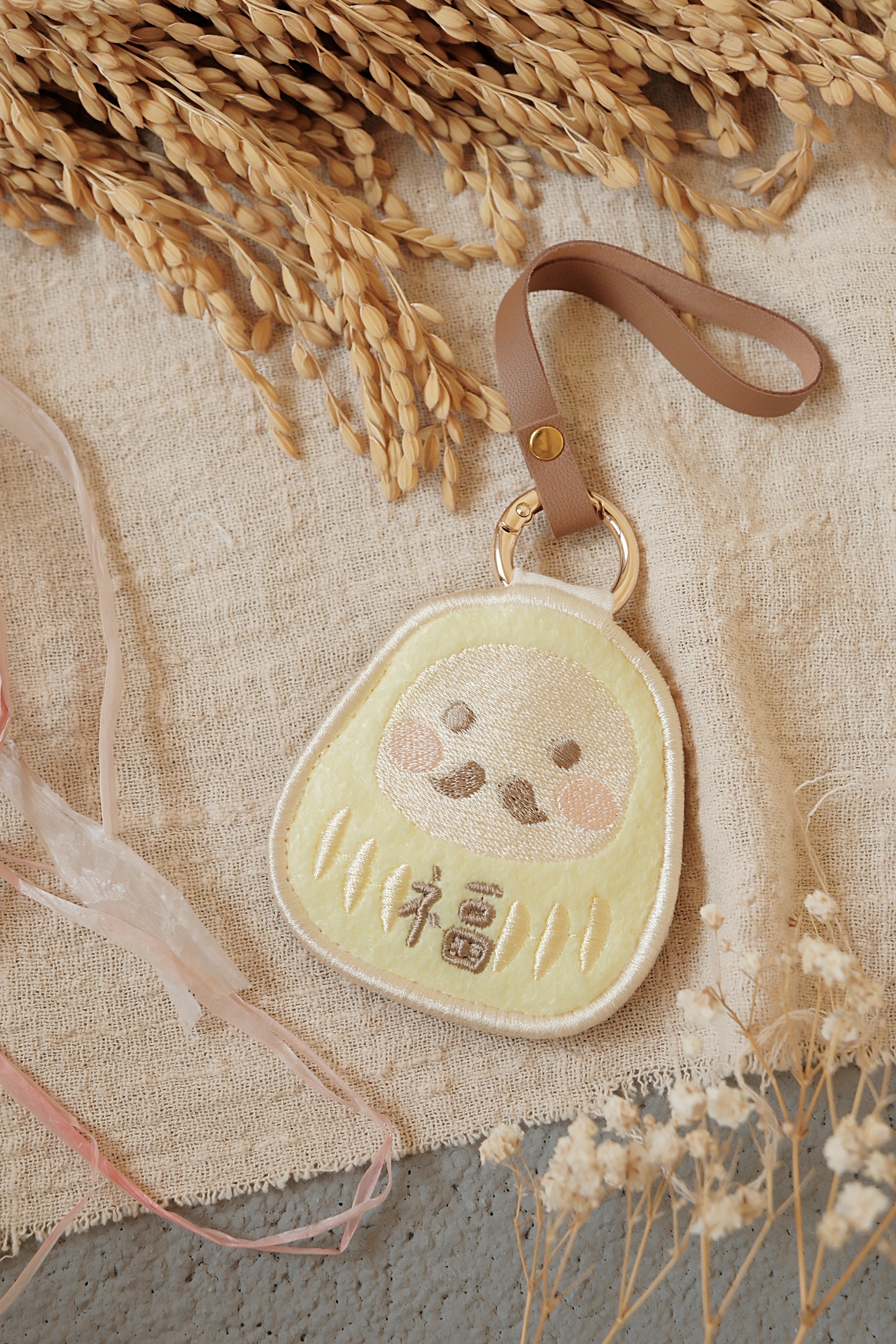 Hi Y.P store-刺繡萬用皮飾-獨家設計-達摩 ( 黃 )