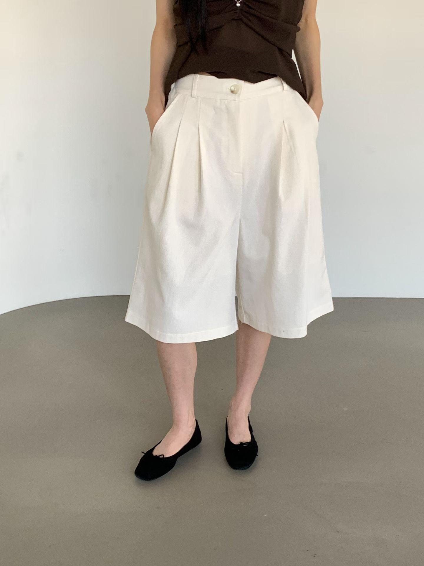 VV2609 Bermuda Pants