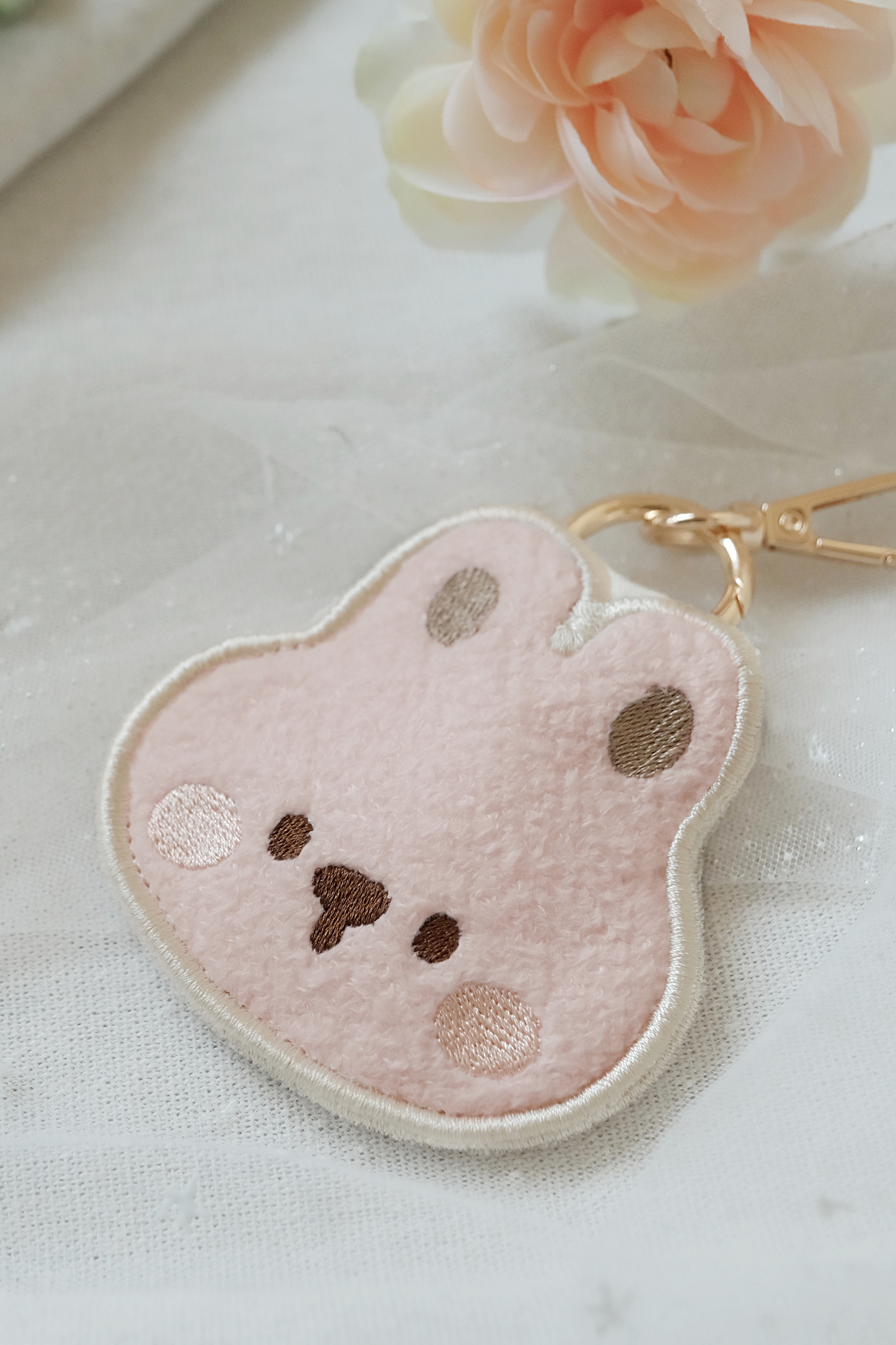 Hi Y.P store-刺繡鑰匙圈-獨家設計-軟糖兔