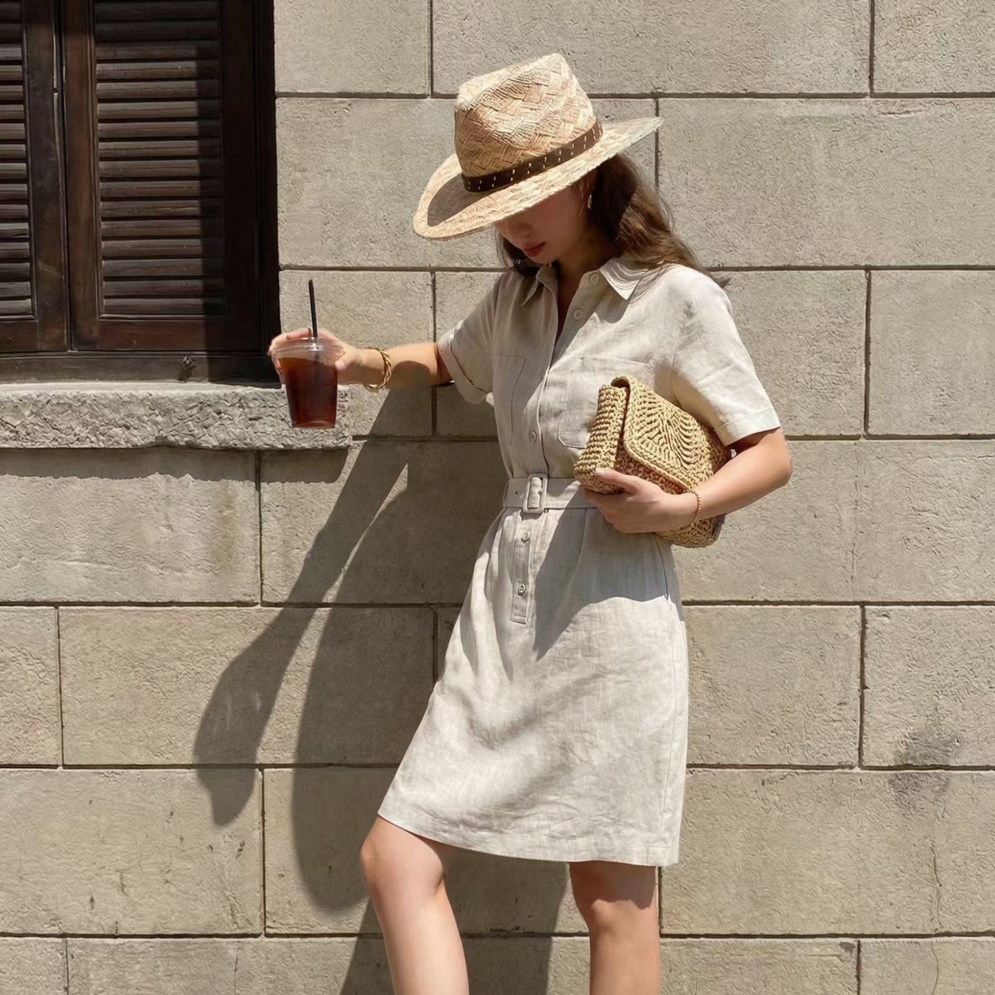 奶油杏附腰帶雙口袋造型棉麻洋裝-S-XL (Elegant & Love)