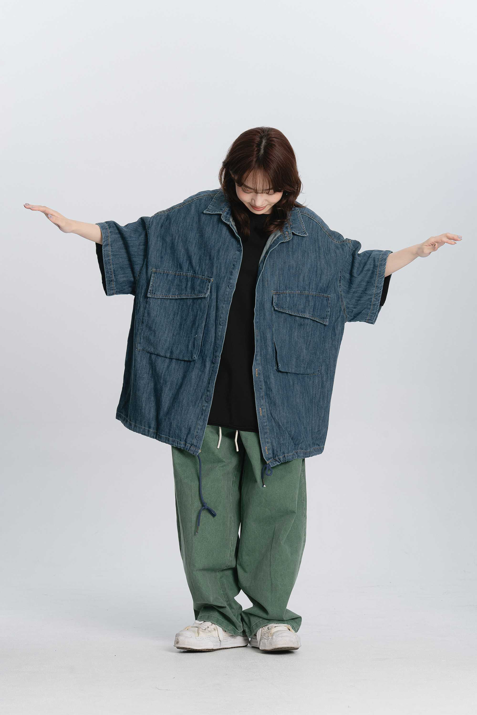 大版型水洗牛仔短襯 2色