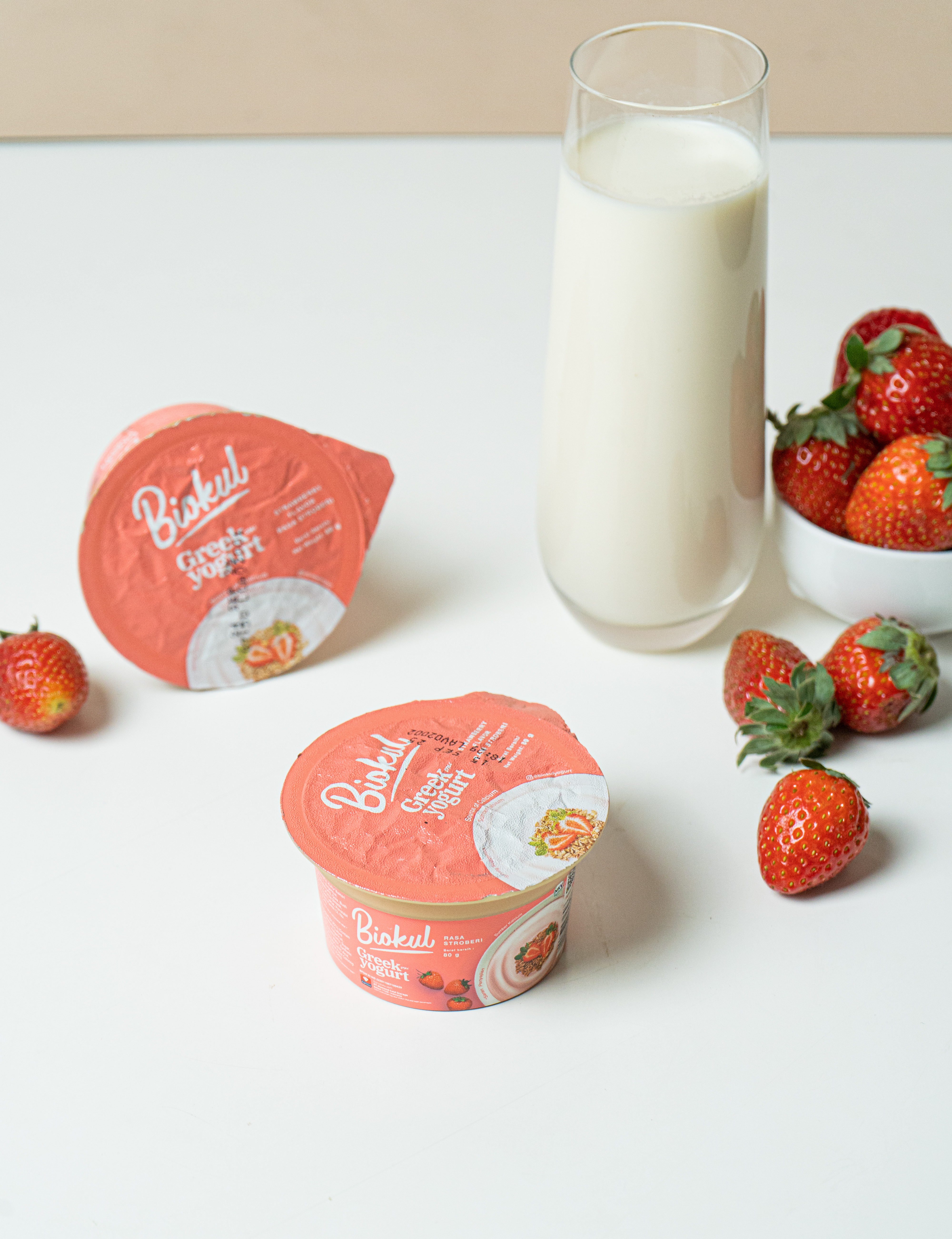 YF083 Greek Yogurt 士多啤梨希臘乳酪 80g