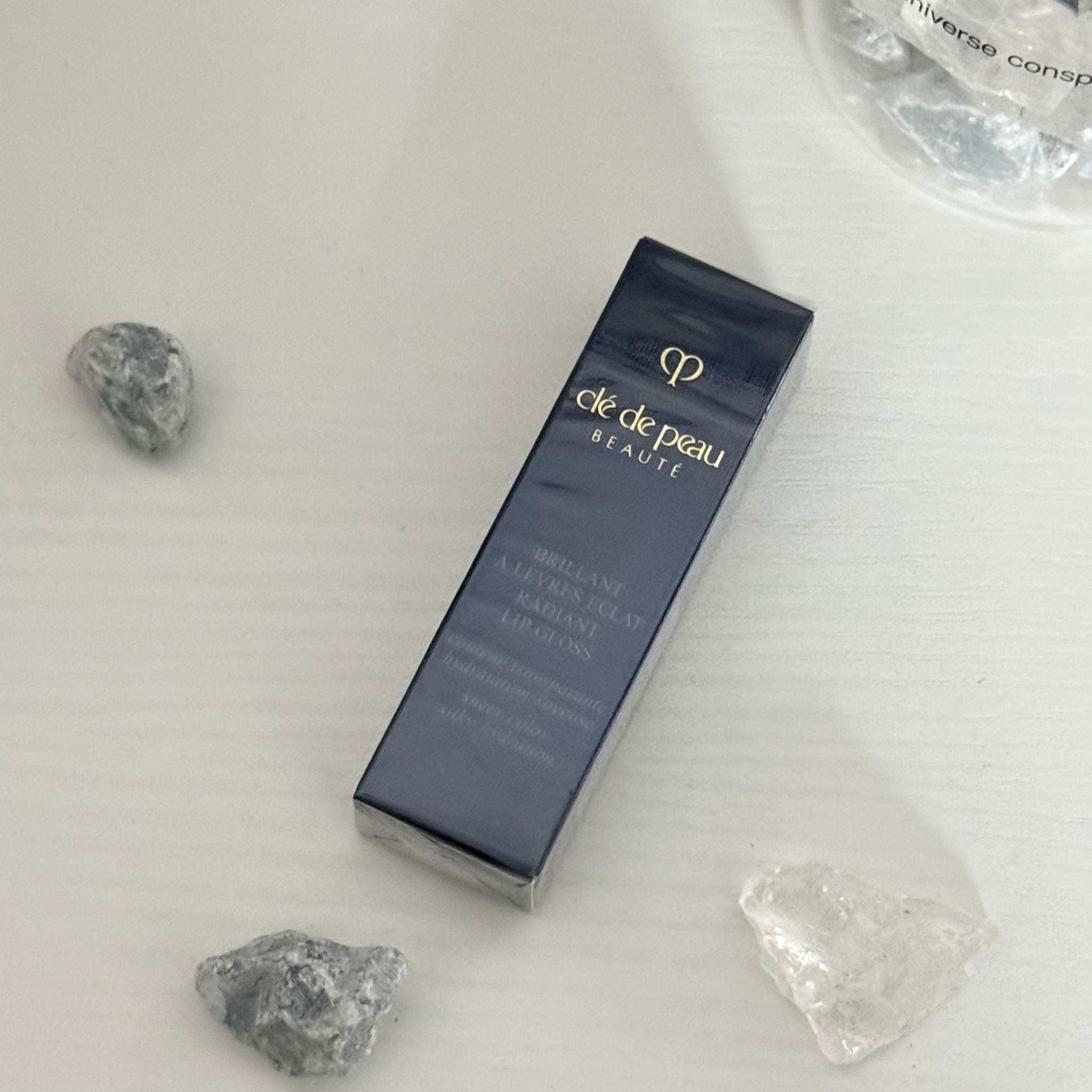 【預訂】Cle de Peau -  Radiant Lip Gloss 柔亮唇彩8mL  #3 charm