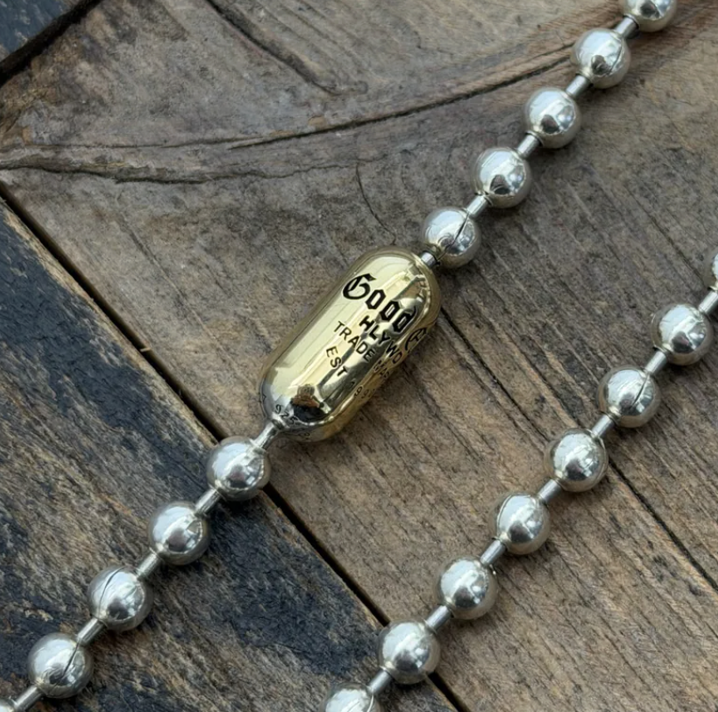 Pop lock necklace 18k logo 18’