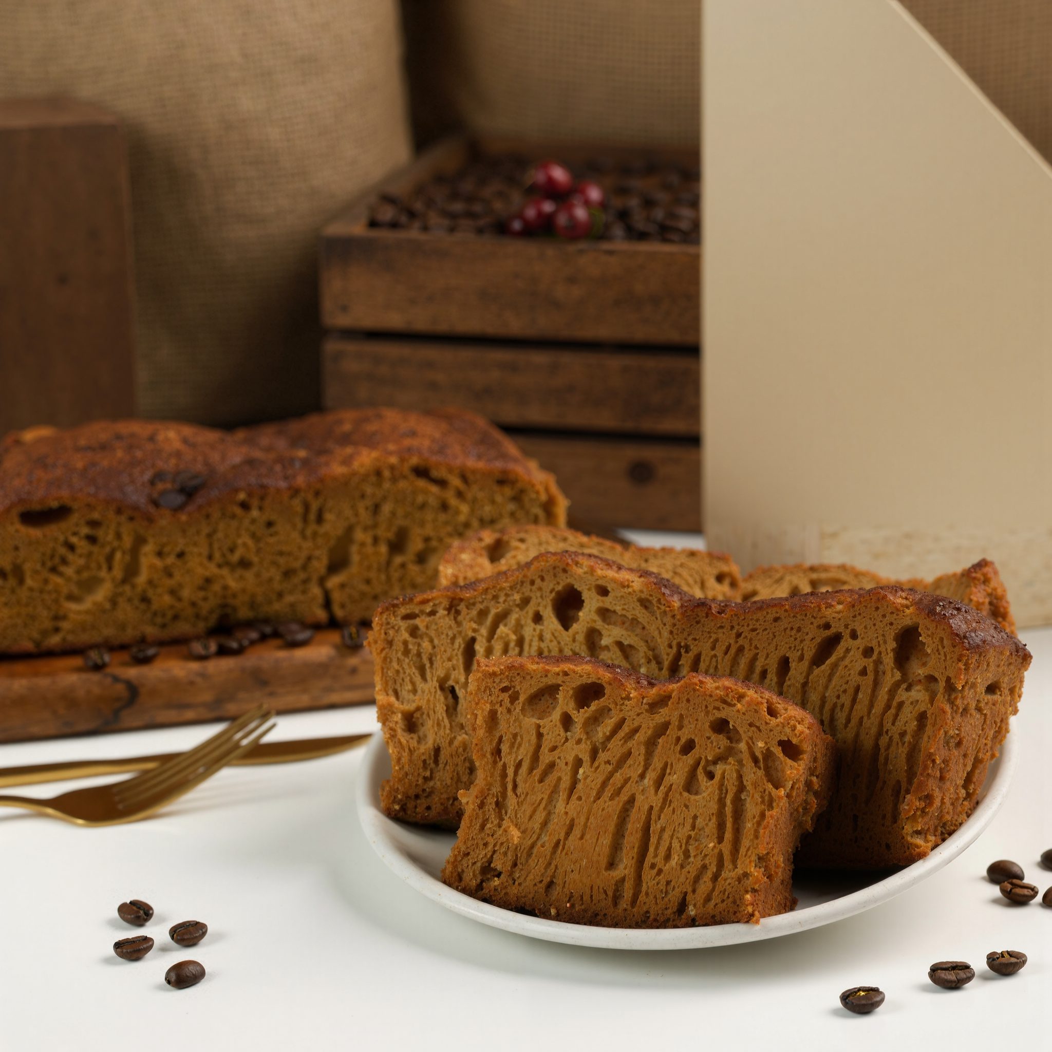 YF035 印式咖啡味特大黃金糕 1240g