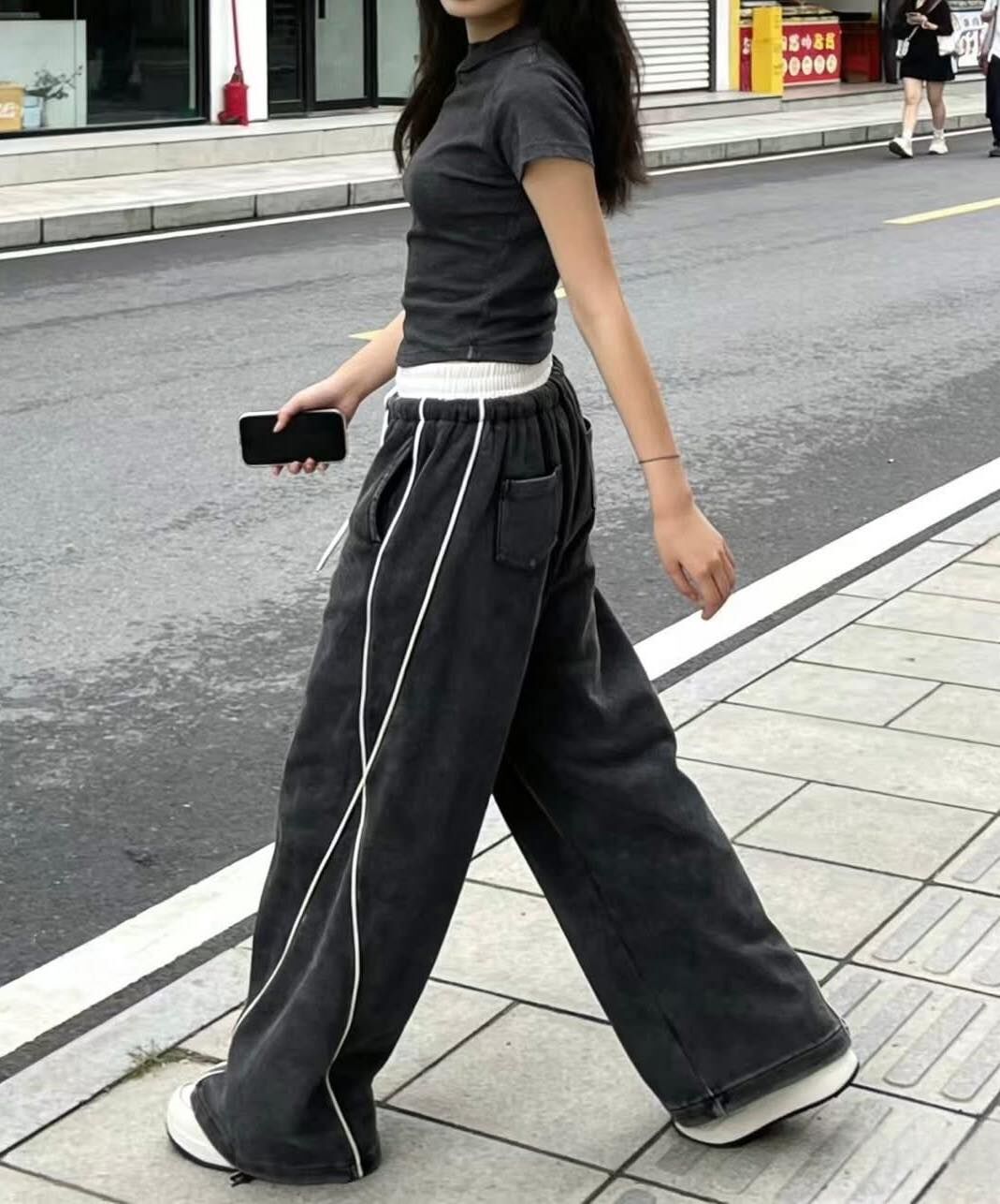 【時髦穿搭必備不對襯闊腿寬褲】（現貨）
