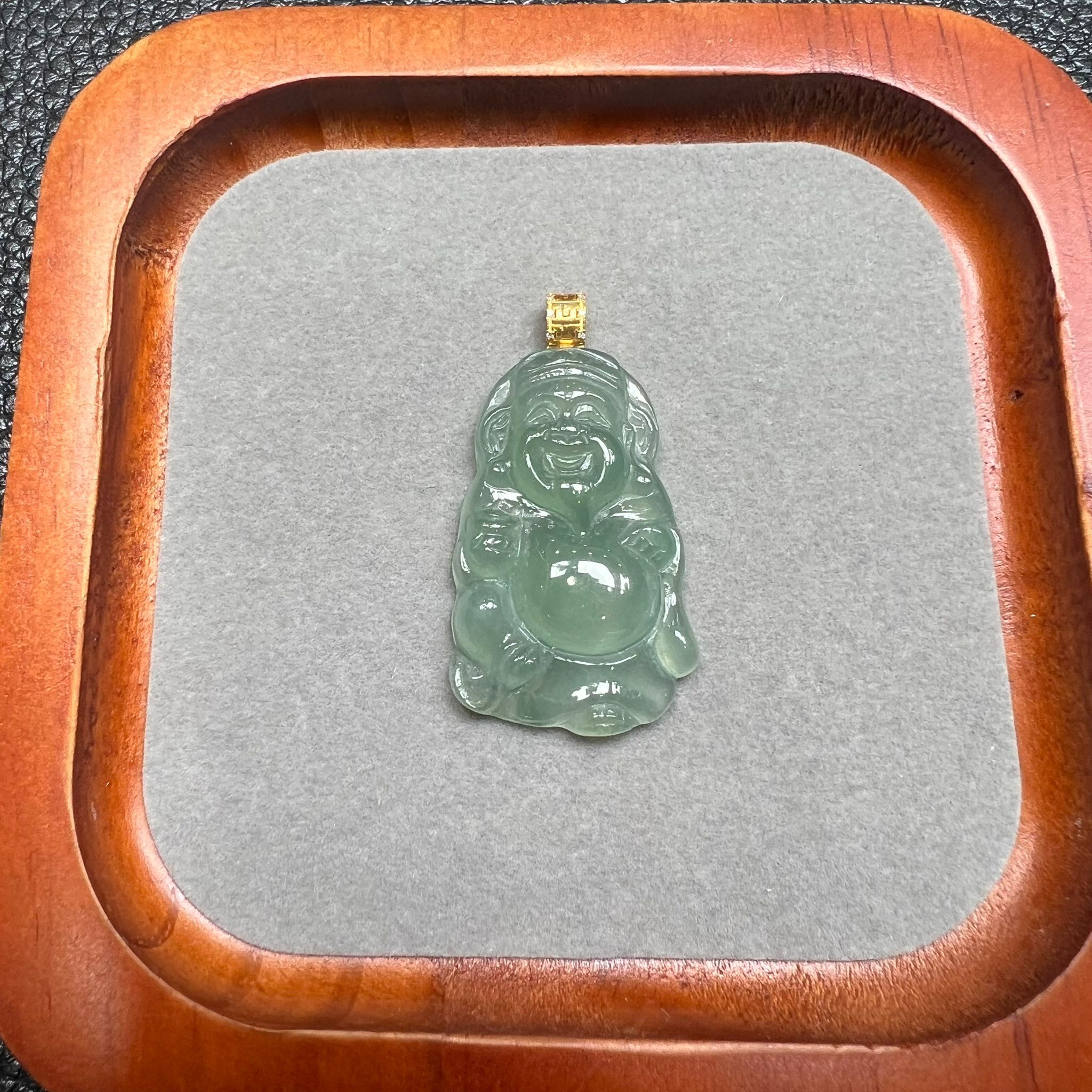 SD226 高冰芙蓉綠財神爺爺罕有冰件 **連證書