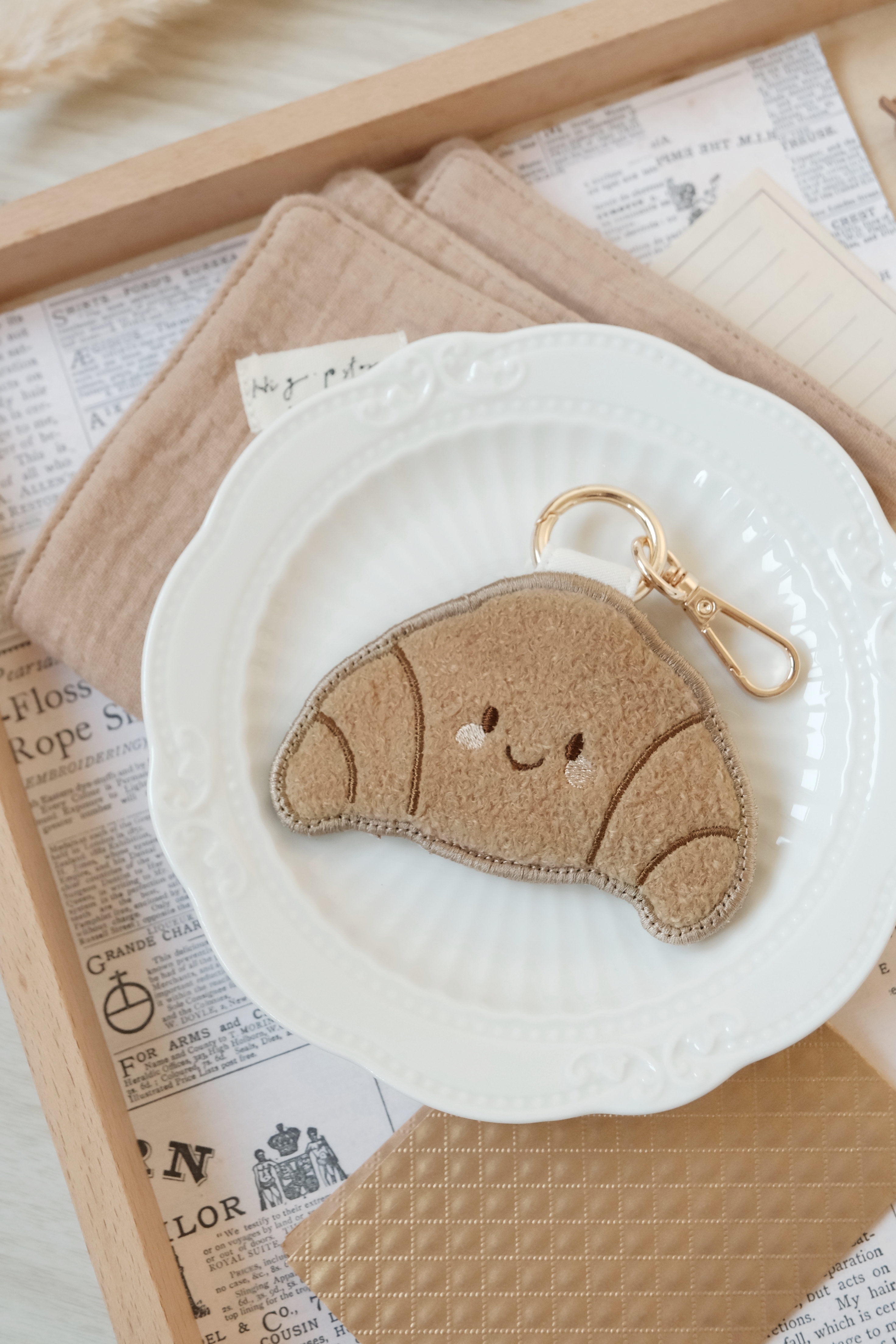 Hi Y.P store-刺繡鑰匙圈-獨家設計-可頌