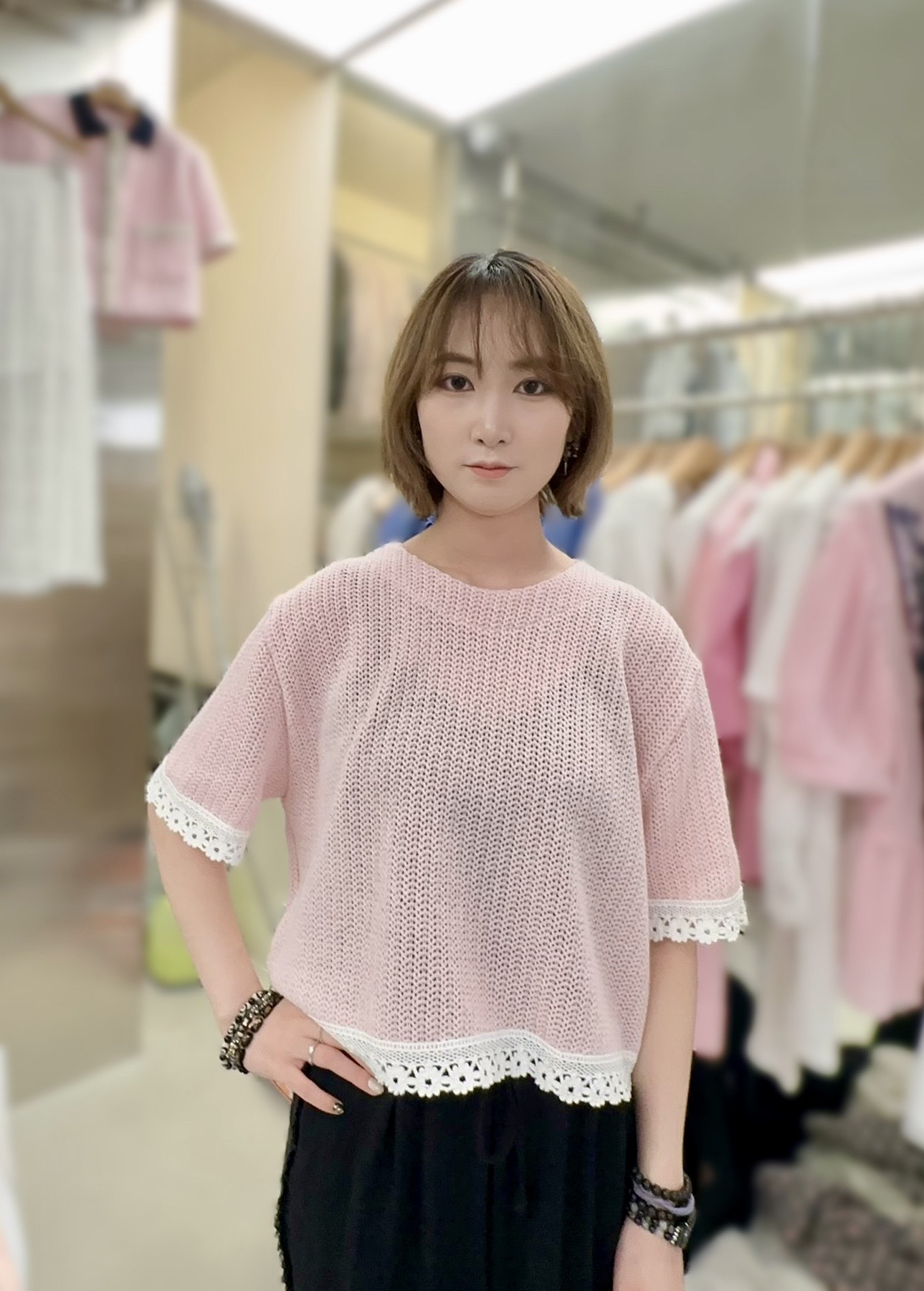 CR38 胸 43-52長 18$439 (一口價)