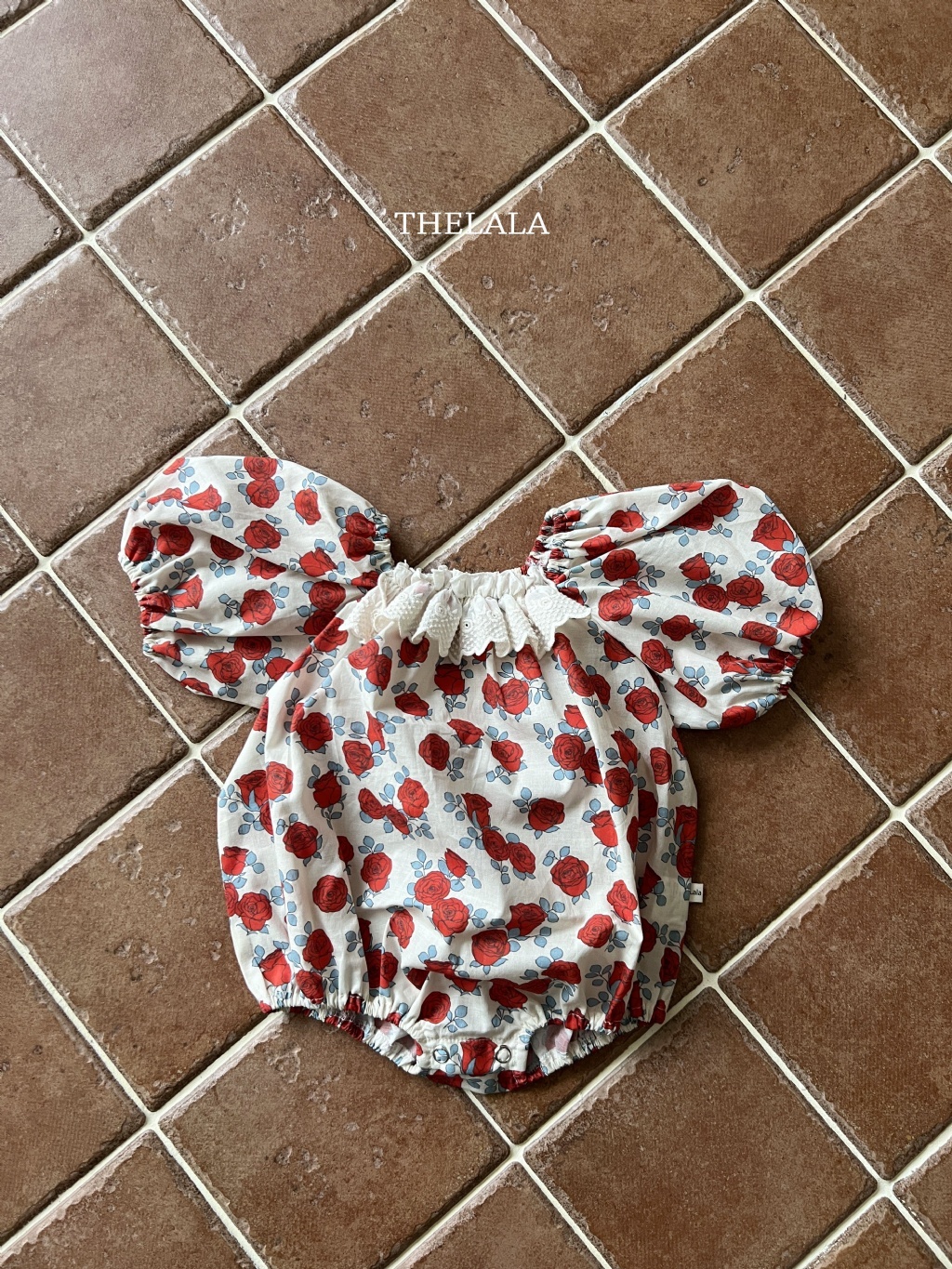 正韓夏lalla 嫩嬰滿滿紅玫瑰包屁衣