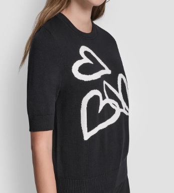 [S] DKNY BLACK/IVORY SHORT SLEEVE GRAFFITI HEART SWEATER, P6ASCB97-BLI (SD1876)