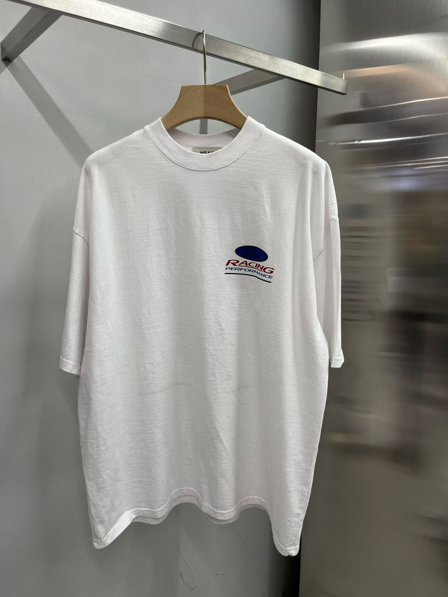洗水英文字短袖Tee MEAN-002T