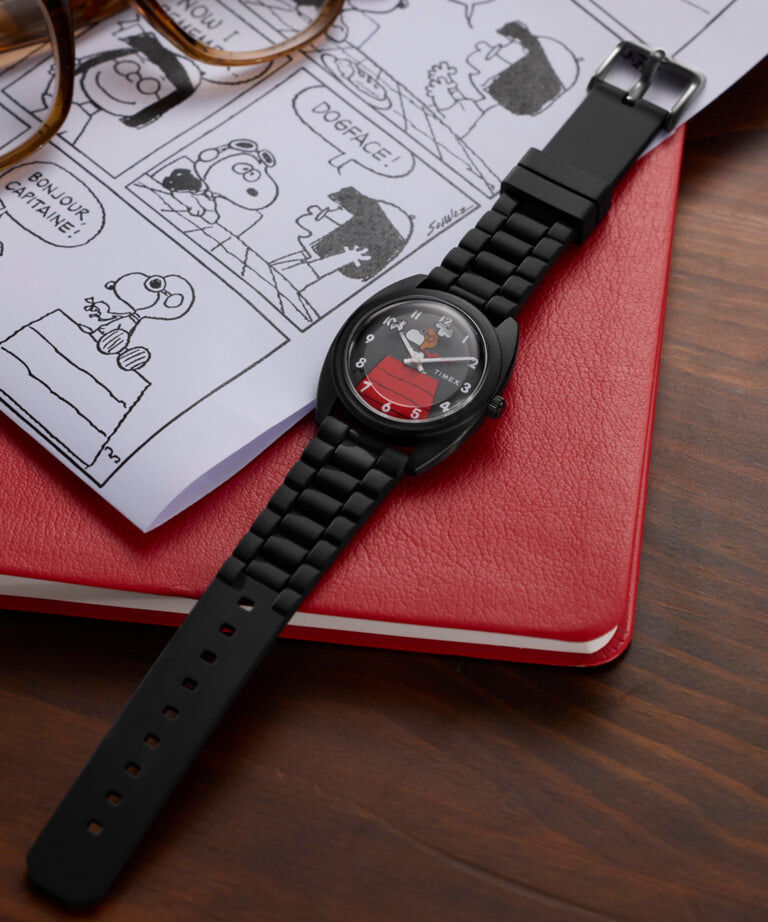 Peanuts x Timex 1979 Reissue Inspired 37mm Silicone Strap Watch TW2Y70900