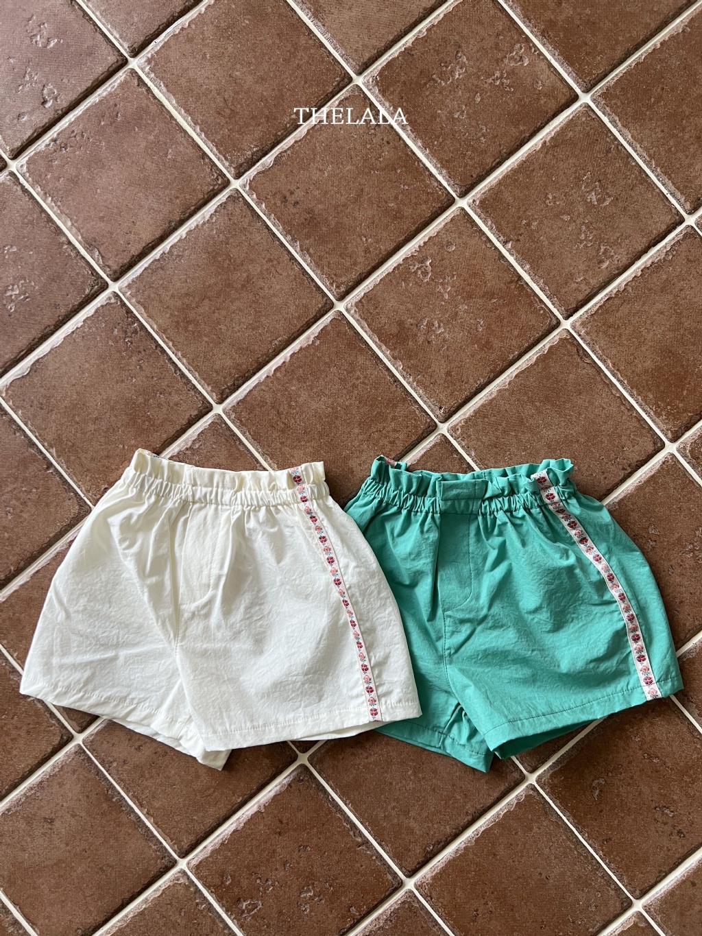 正韓夏lalla 小童兩色小花側條鬆緊短褲