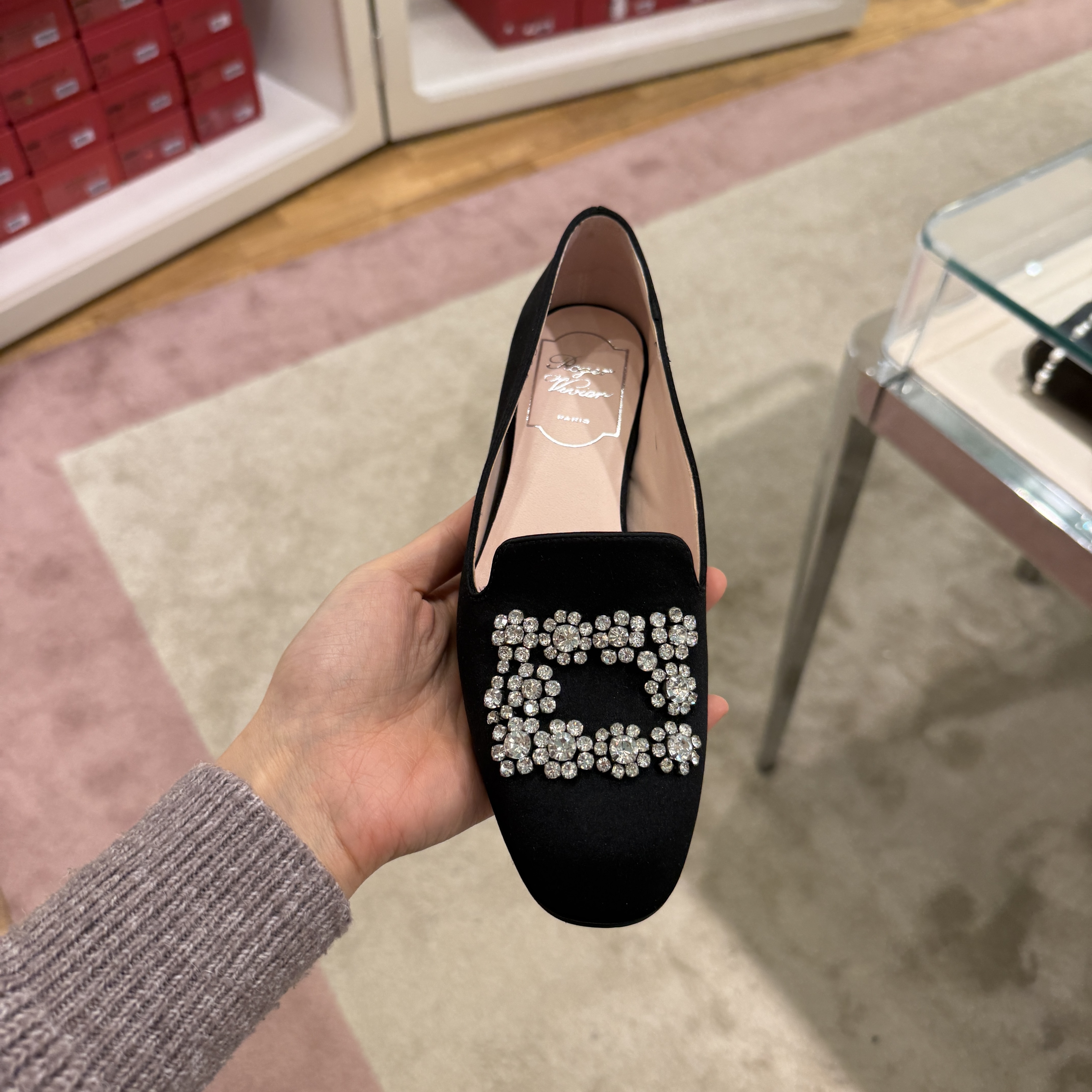Roger Vivier flower strass loafers black satin