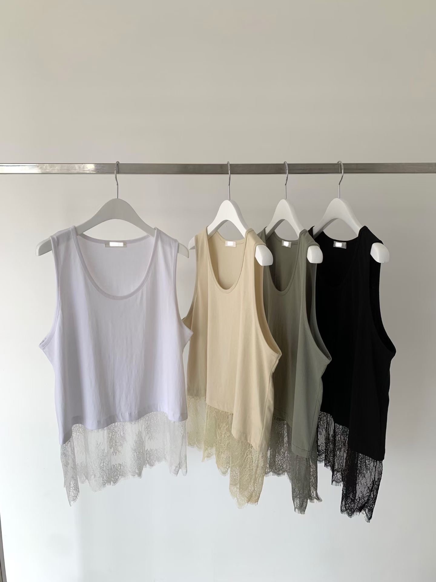 MU2641407韓國LACE背心