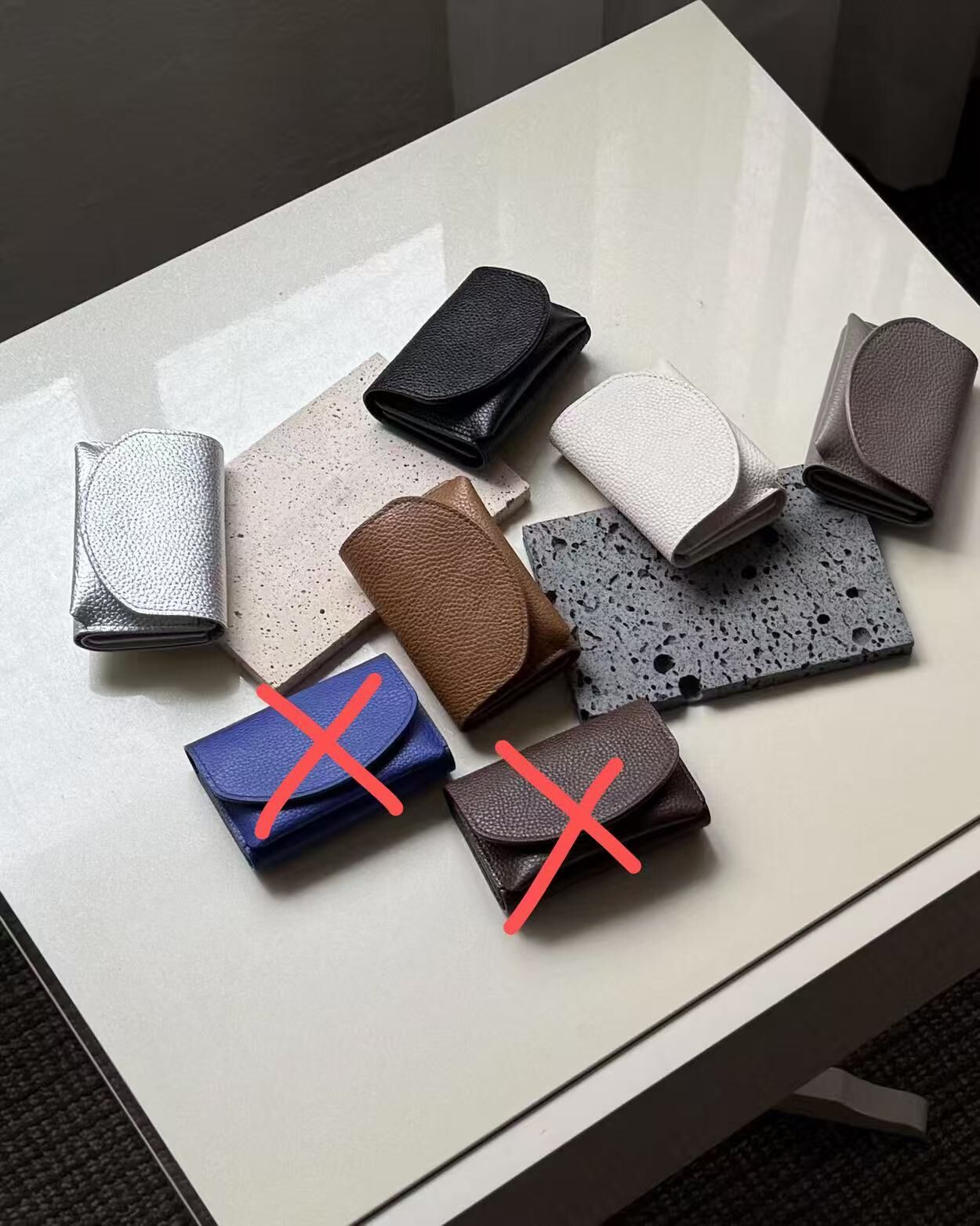 YE065 bucks&leather Compact Tri-fold Wallet *9cm x 6.5cm x 3cm*