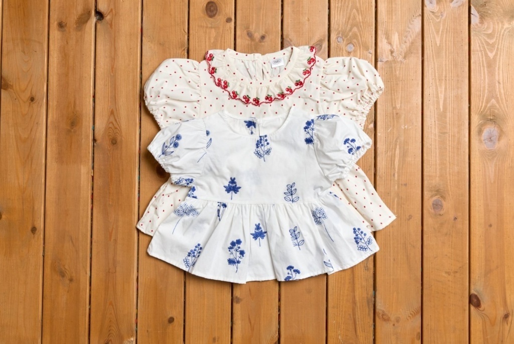 正韓夏bbb 兩色公主袖甜美上衣