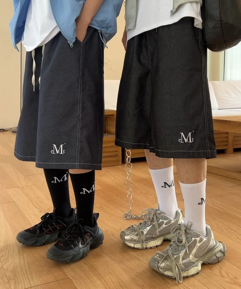 （現貨）韓牌 MUCENT BLANDO 小標 牛仔 七分褲 P00000KW