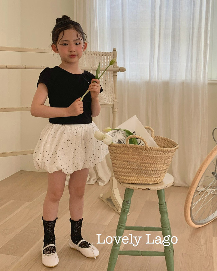 正韓夏LAGO 兩色清新點點花苞短褲