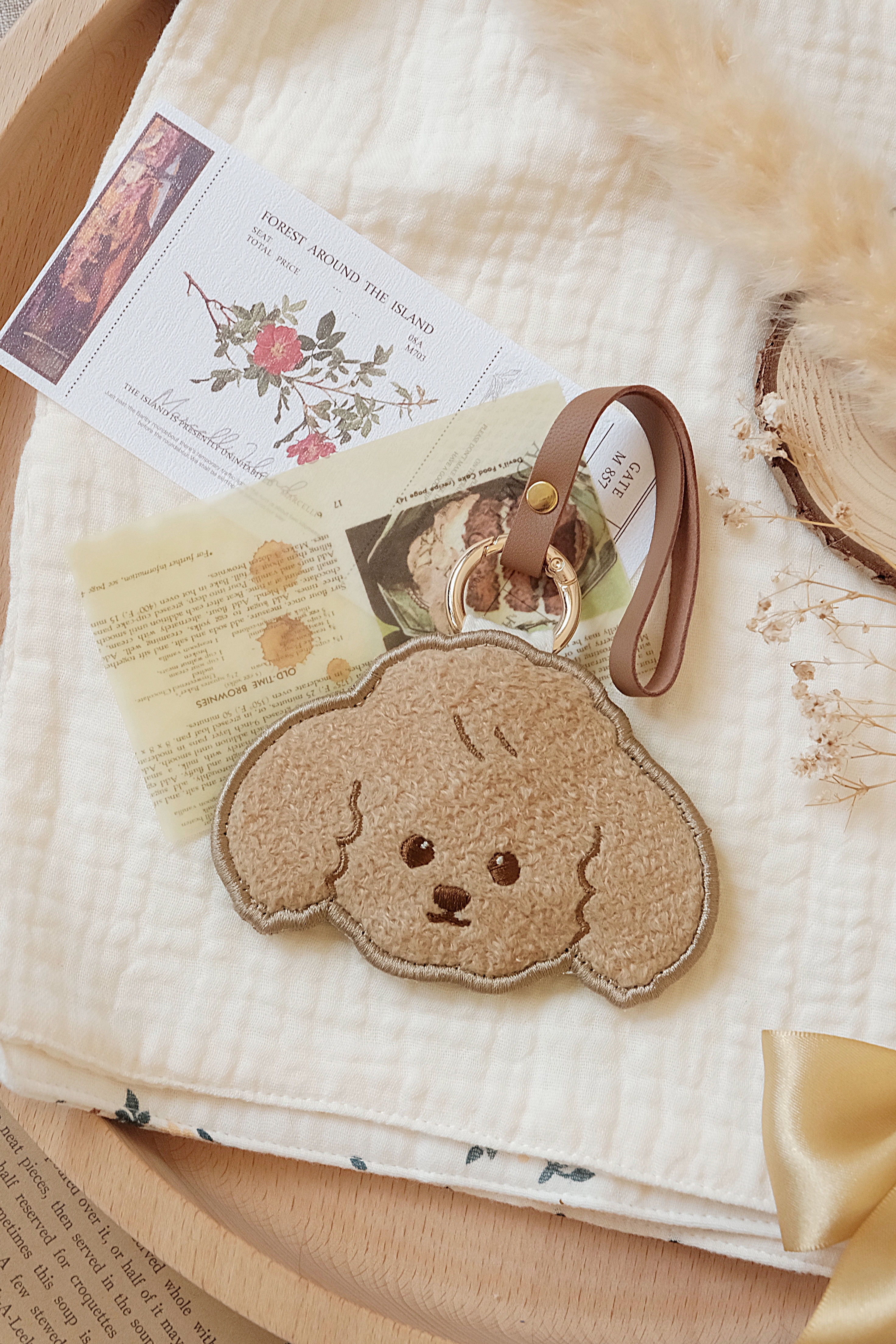Hi Y.P store-刺繡萬用皮飾-獨家設計-汪汪貴賓