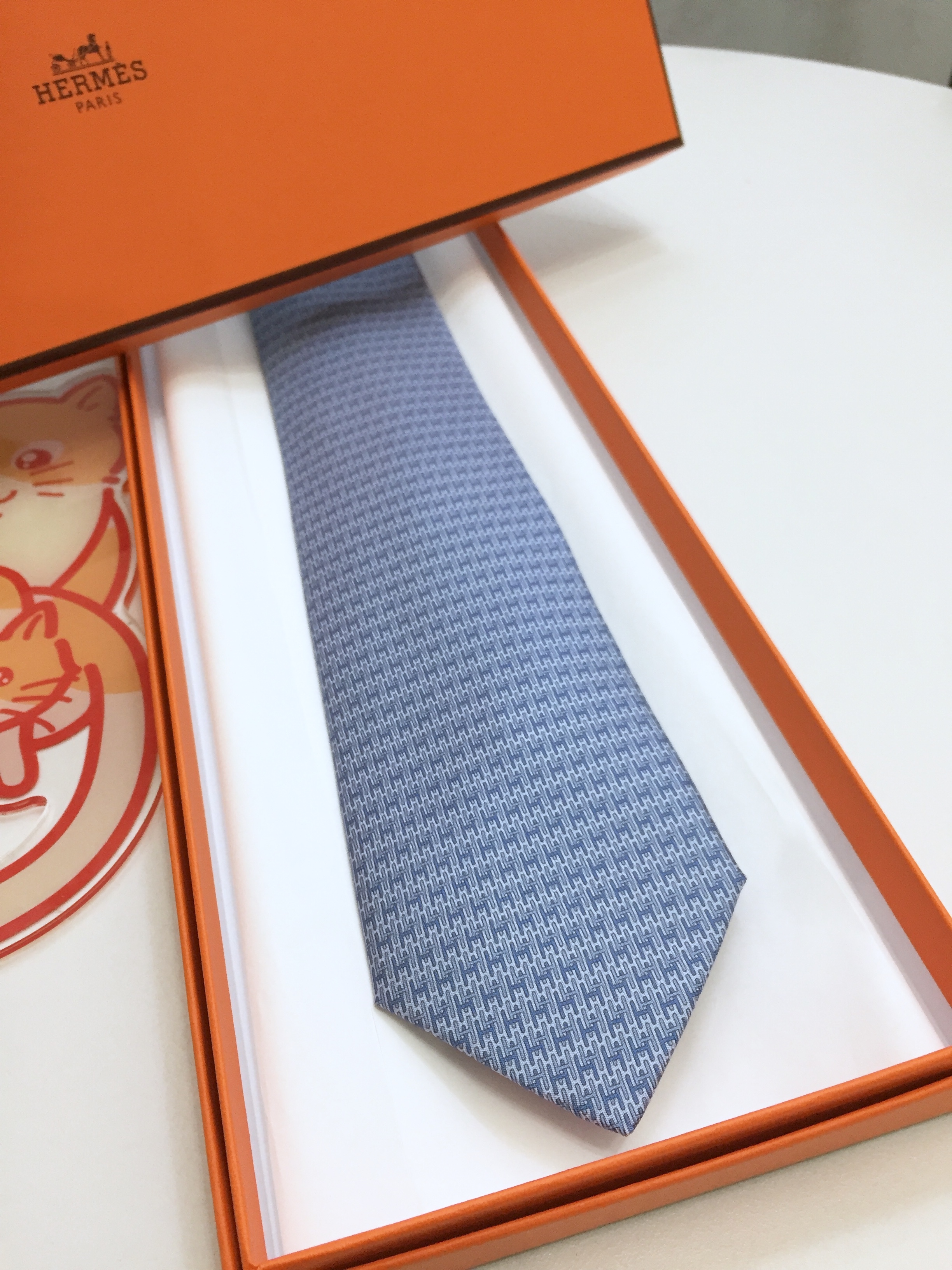 Hermes 領呔
