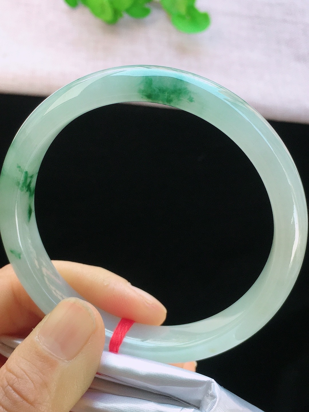 329130 64mm冰飄花翡翠手鐲 (62以上)