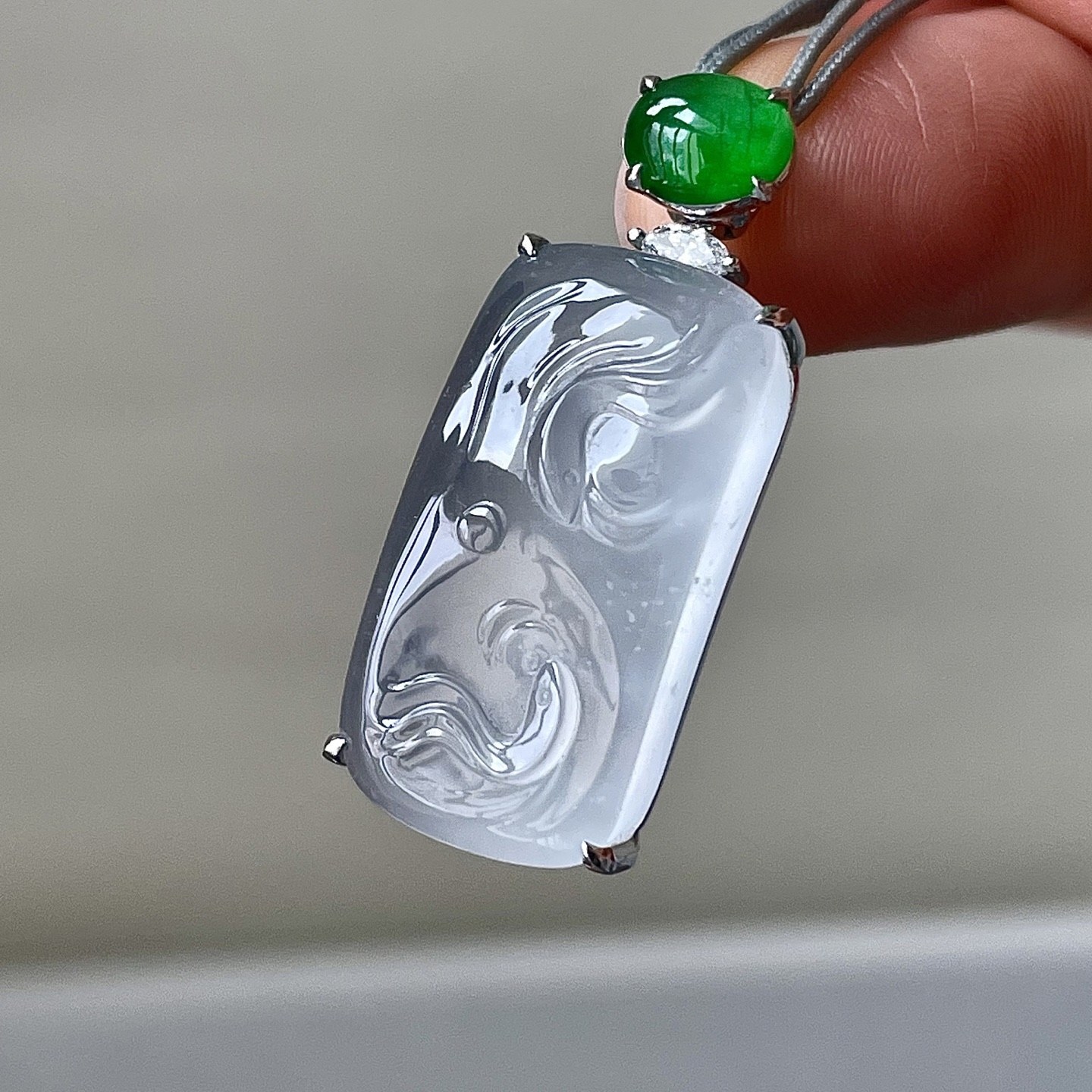 329132 翡翠玻璃種雙魚吊墜