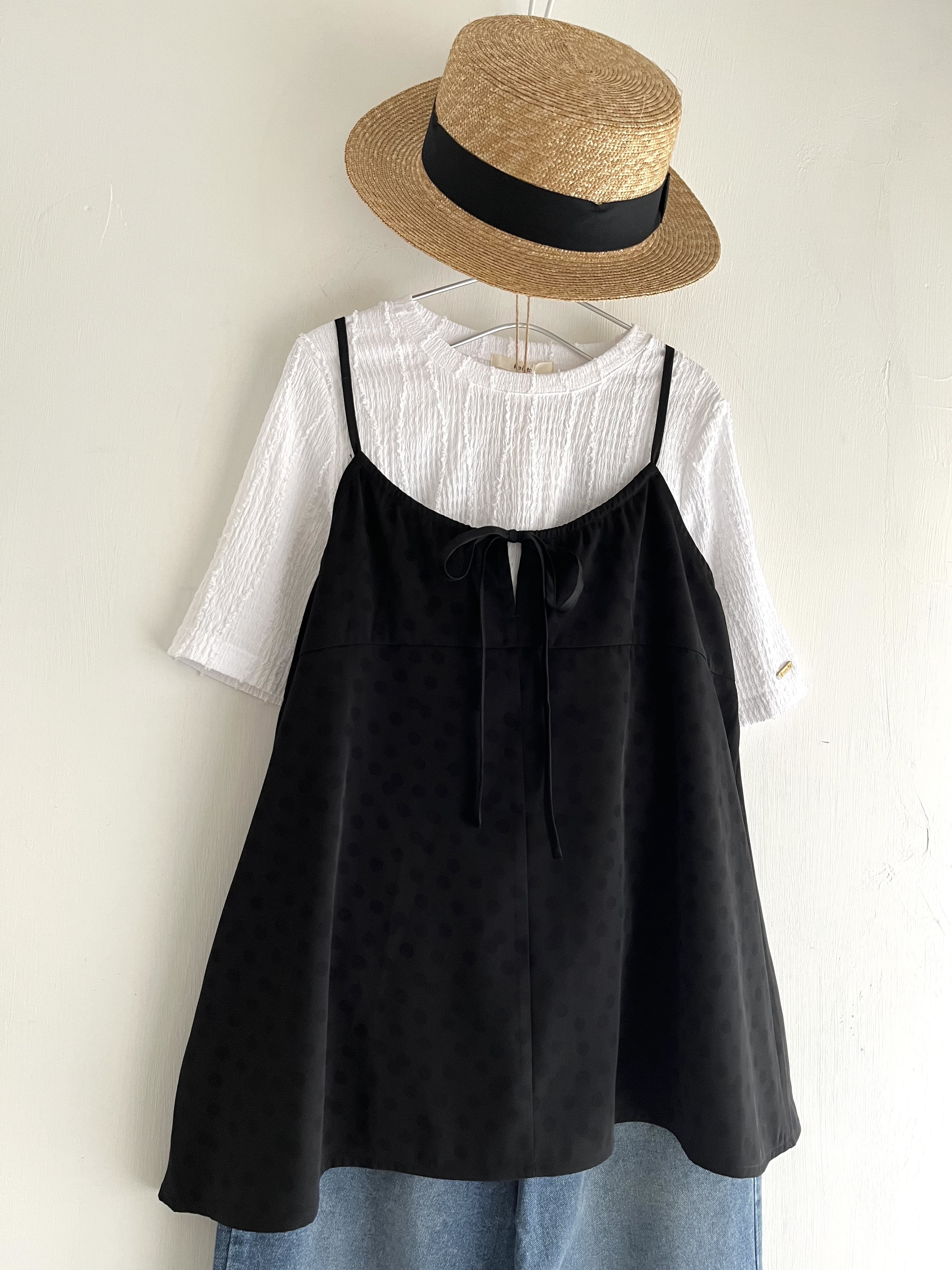 Keitto黑色暗波點吊帶top