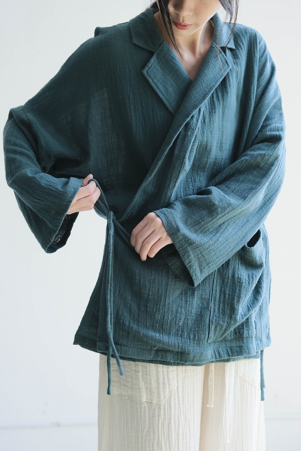 中性翻領綁帶外套 / 棉麻 森綠