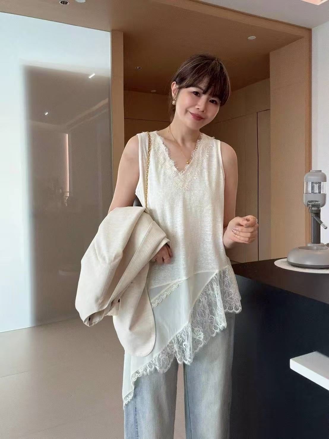 152 寬肩v領蕾絲不規則下擺背心