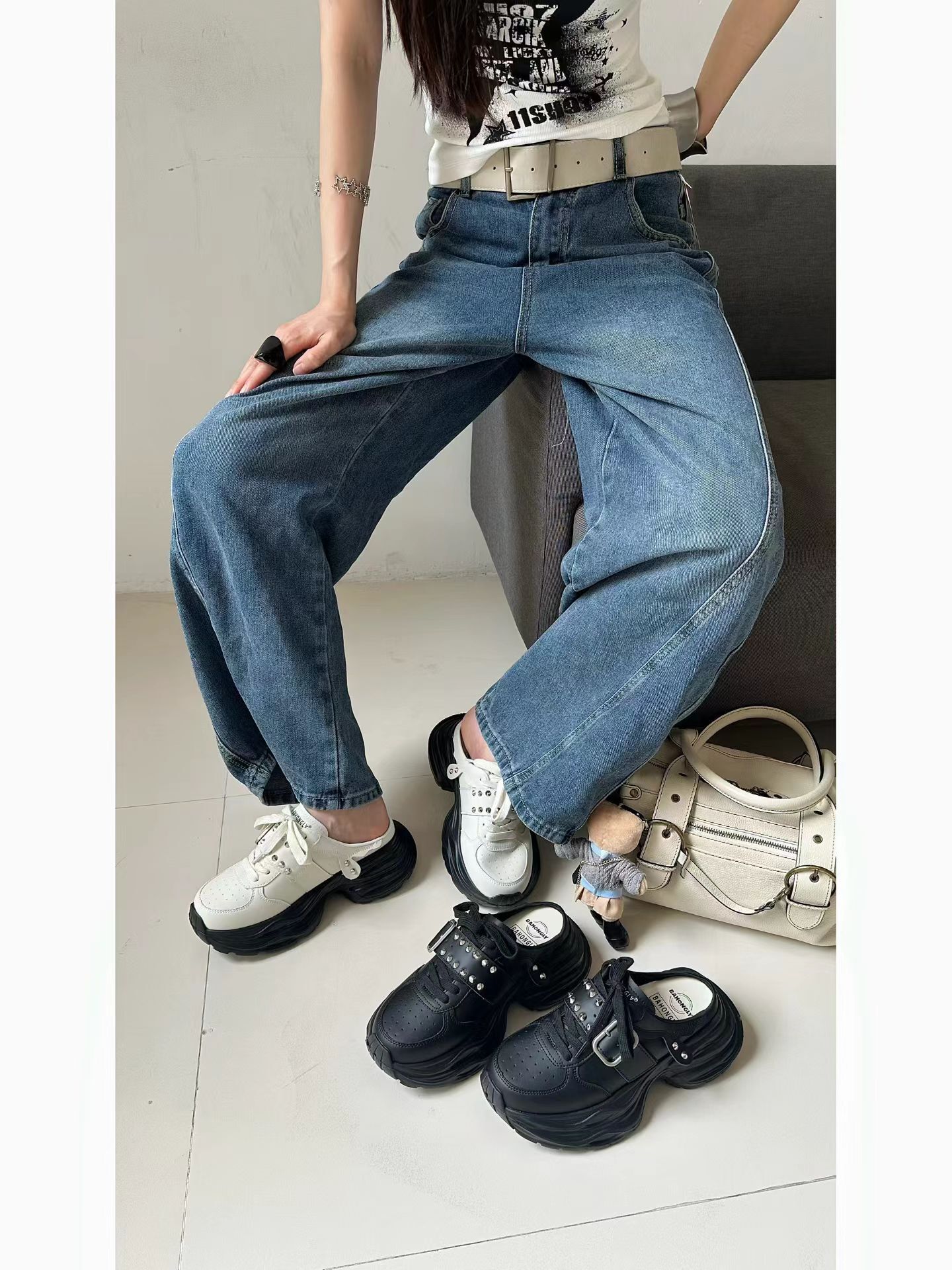 率性鉚釘厚底拖