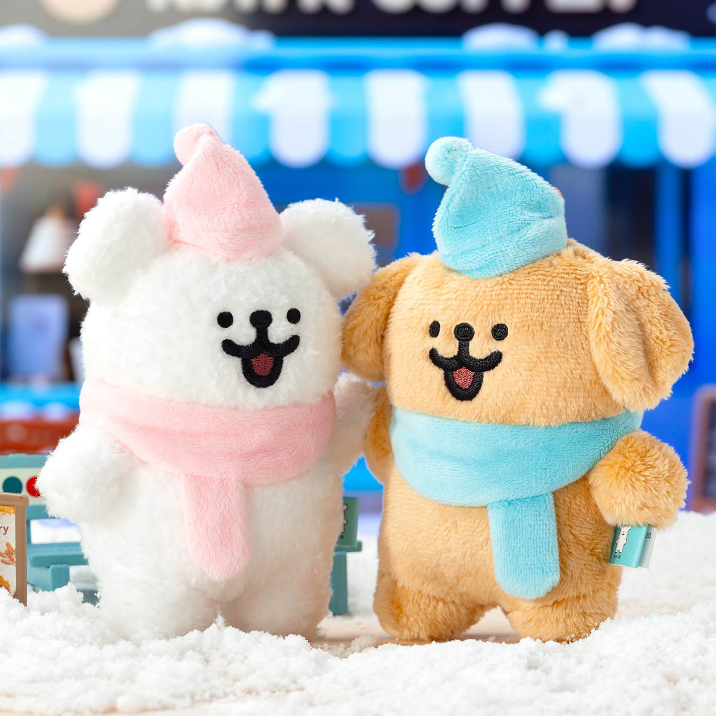 線條小狗拿鐵系列絨毛吊飾 [共2款可選擇]