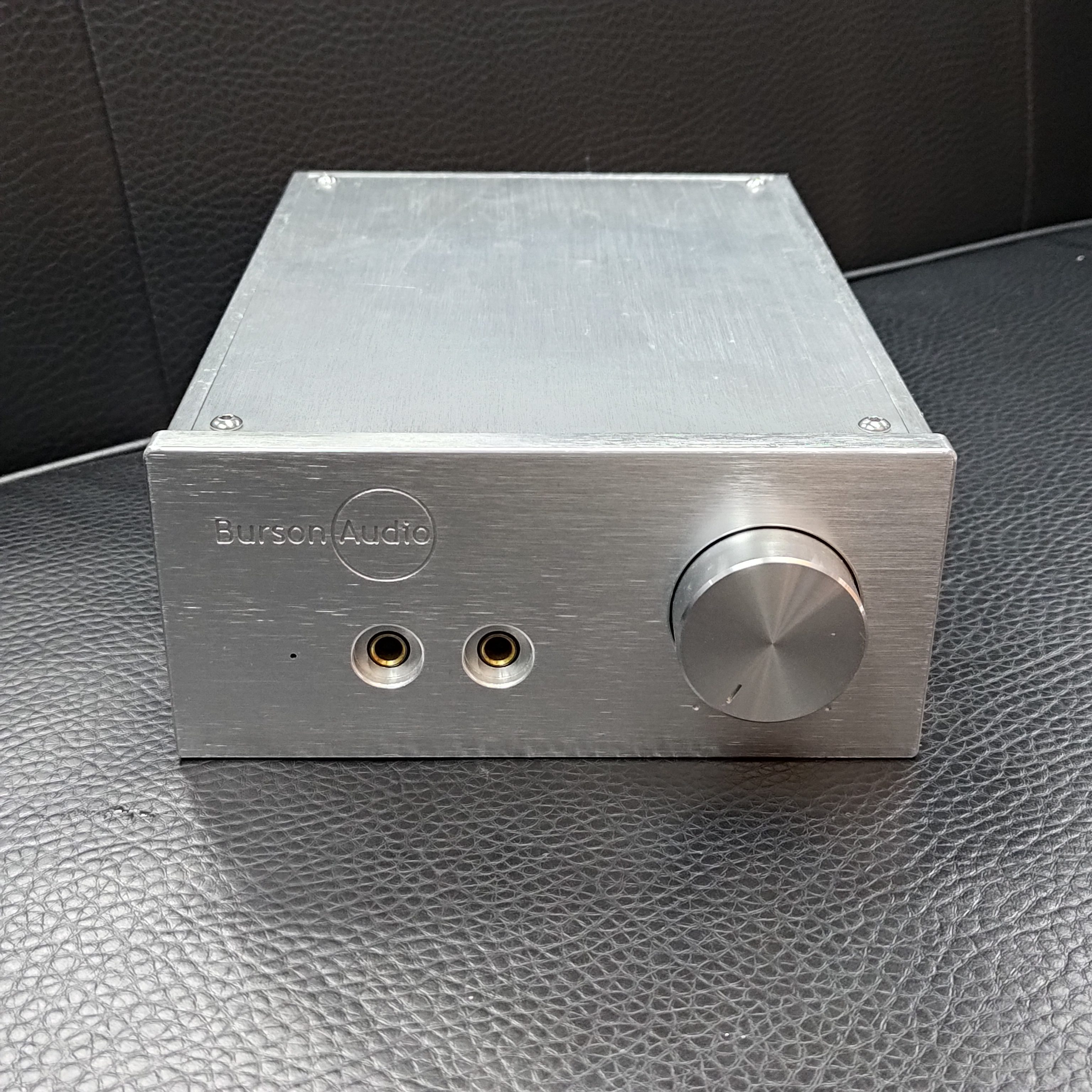 【陳列品】澳洲 Burson Audio - HA-160 座檯純耳擴 (陳列品不設保用及退換)