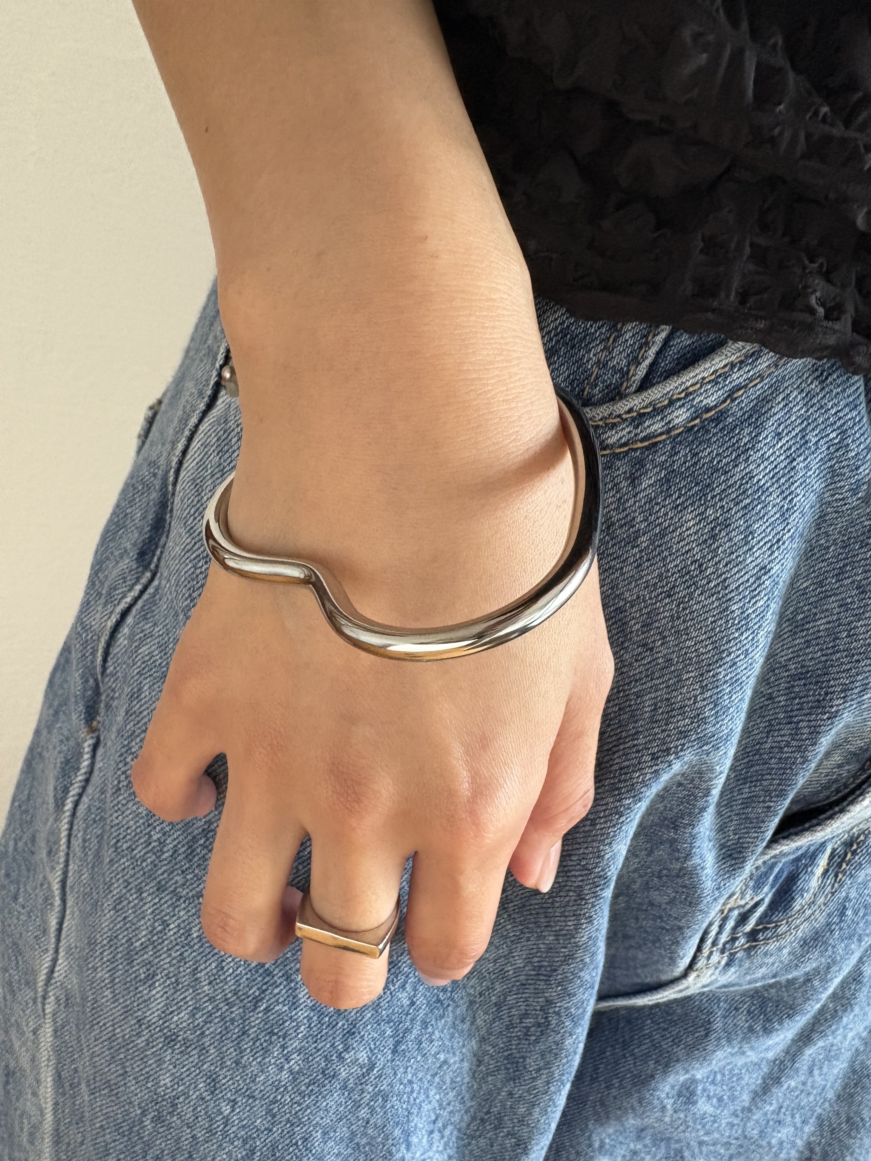 heart bangle