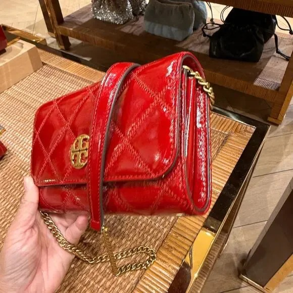 【預購】Tory Burch H041619 漆皮菱格鏈條錢包