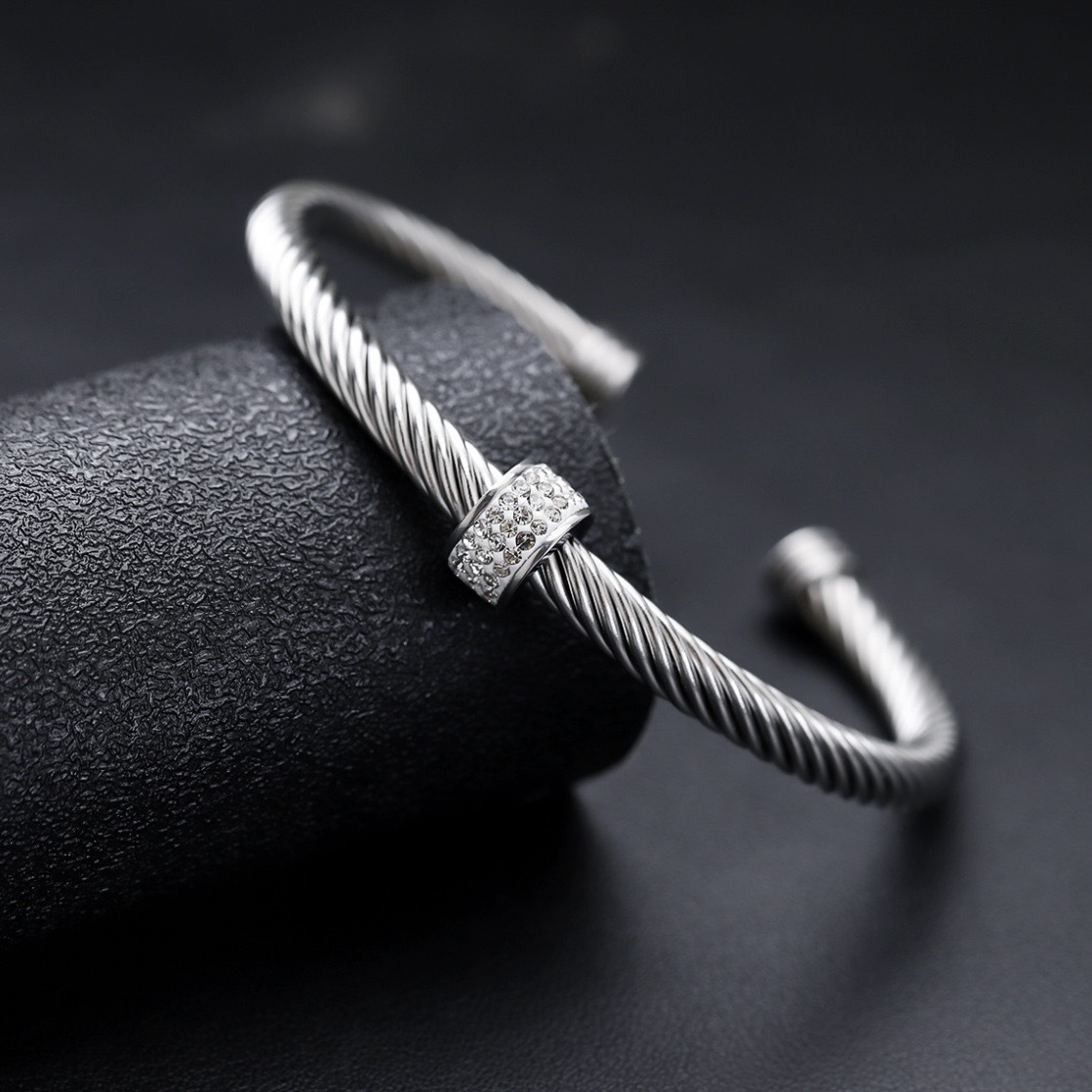 『代購商品』BKBU 星鑽 歐美百搭 不掉色鈦鋼 可調節手鐲 BK-SZW834