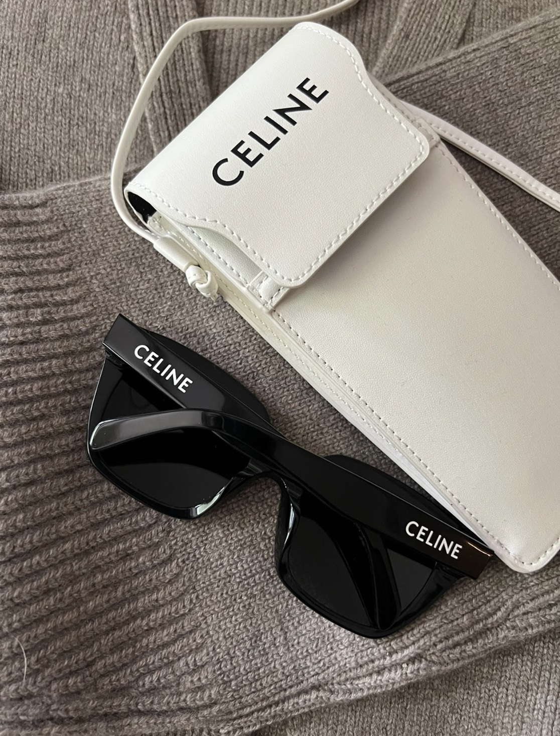 CELINE 經典方形墨鏡 附限量 CELINE奶油小包 或 咖啡色手包