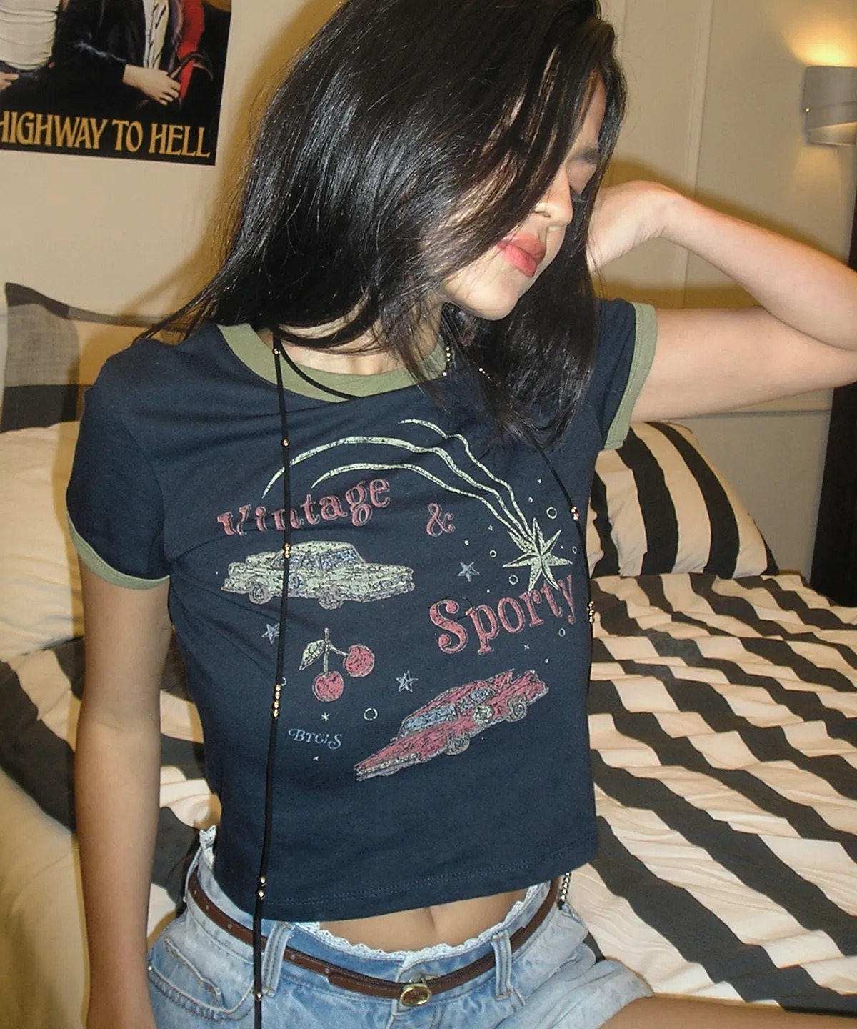 BITTER CELLS Vintage Car Ringer Tee