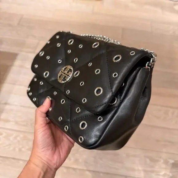 【預購】Tory Burch H041628 氣眼裝飾菱格翻蓋鏈條包