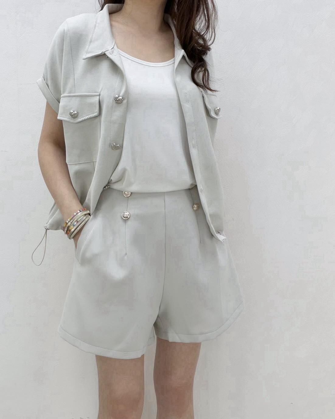 【氣質優雅的小香風排釦西裝短褲】（現貨）