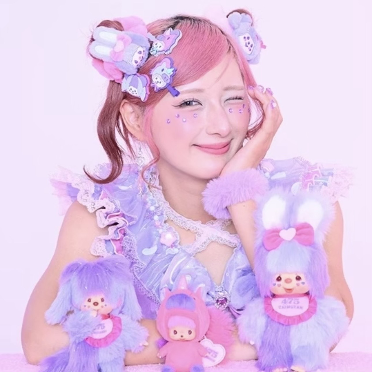 MONCHHICHI x Shinako475 蒙奇奇 原宿少女475 絨毛吊飾 聯名款